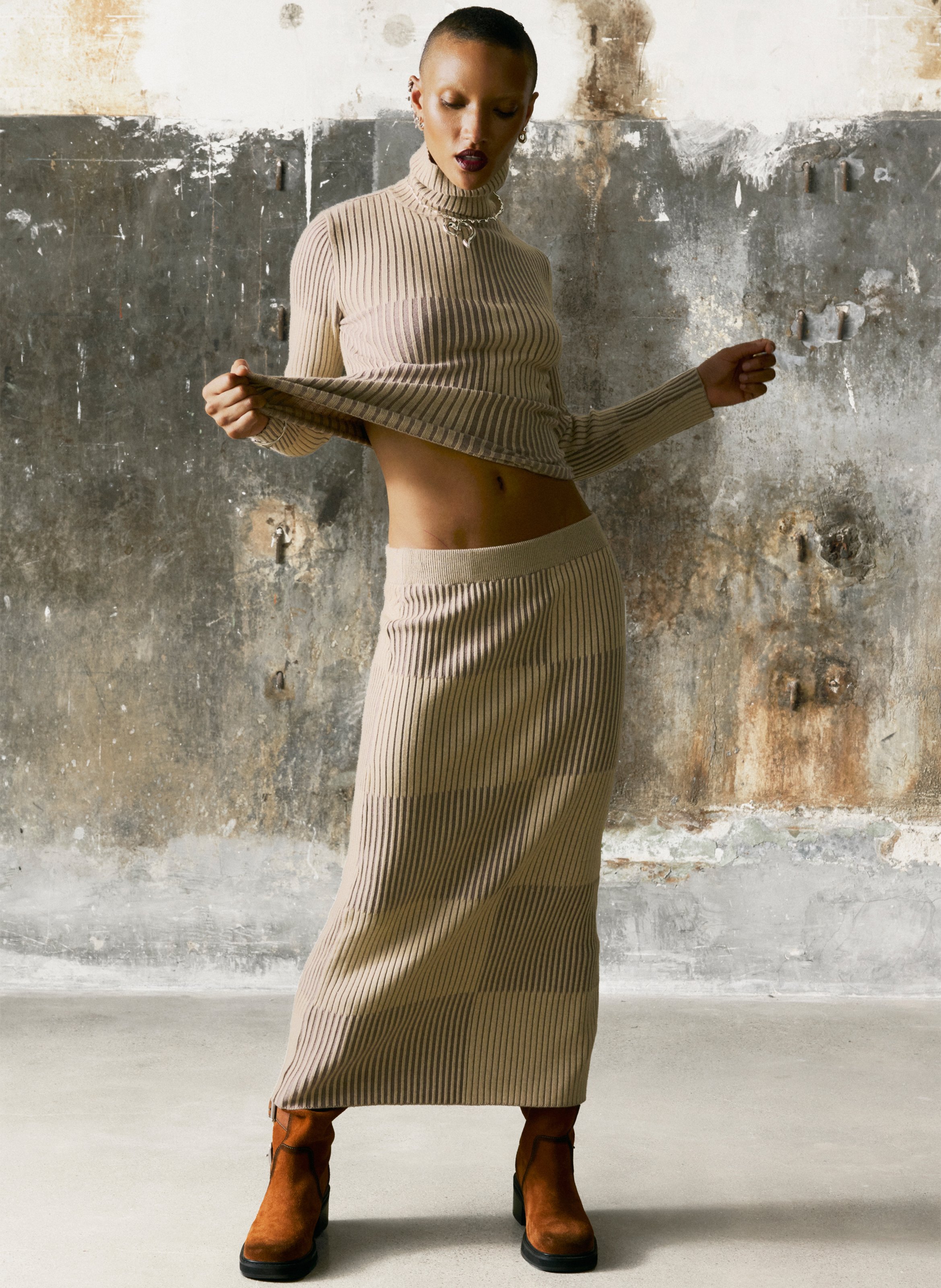 Pull col roulé DESIGUAL Marron