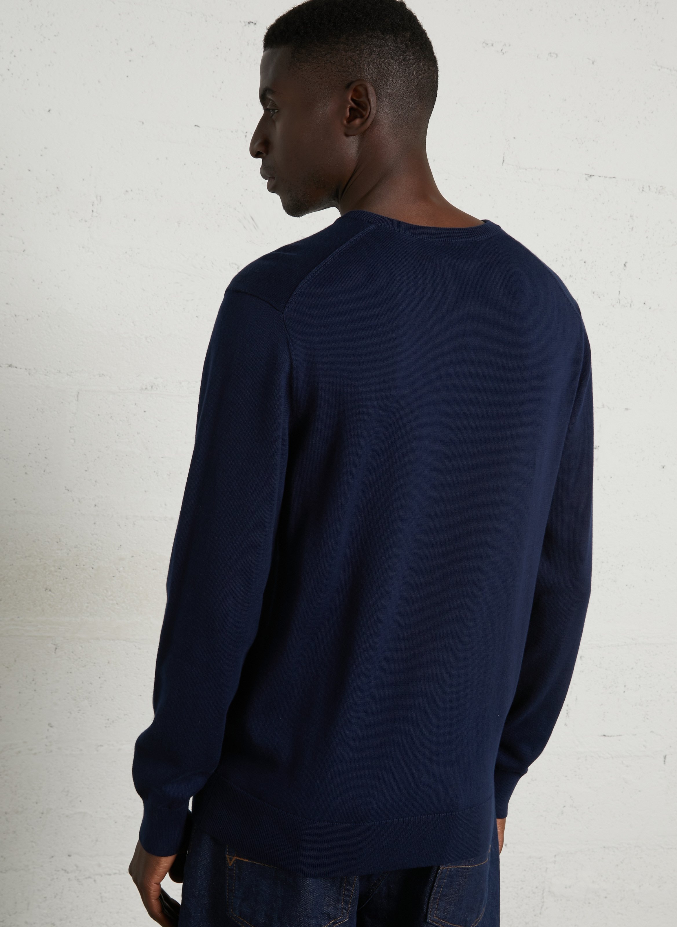 Pull droit col V brodé en coton HACKETT Bleu