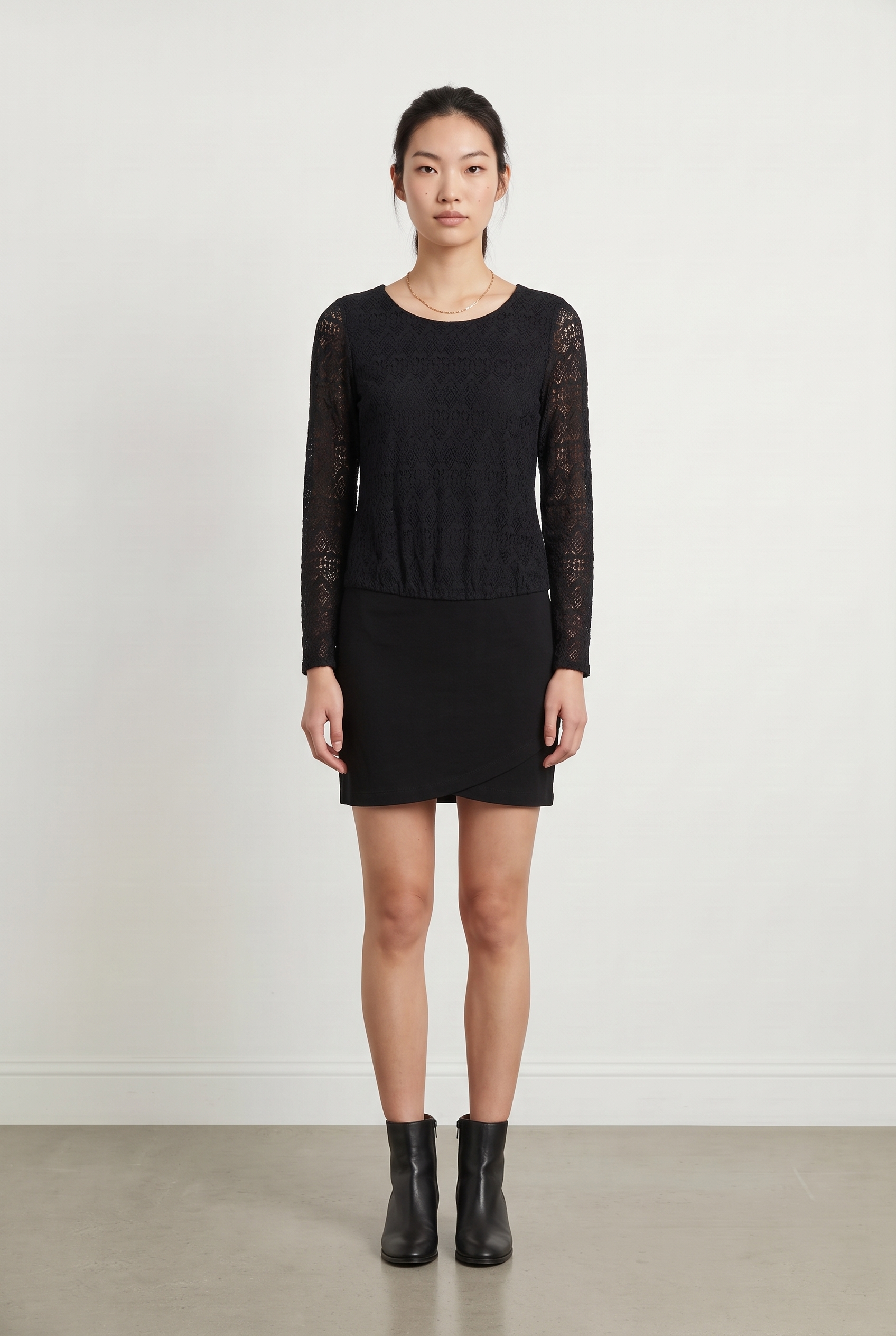 Robe courte & midi SEZANE - Seconde main Noir