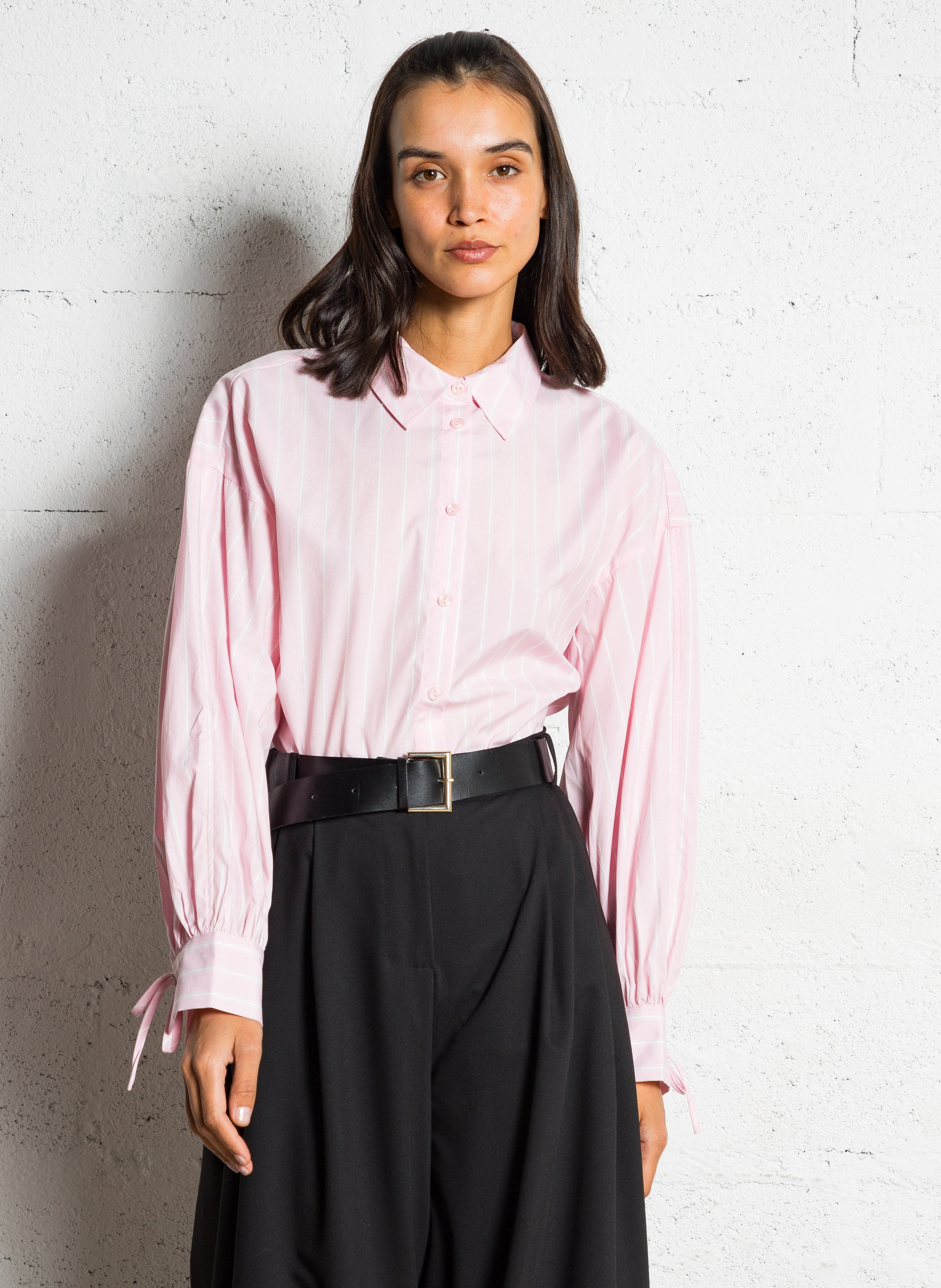 Gerade geschnittene Streifenbluse mit klassischem Kragen VILA Violett