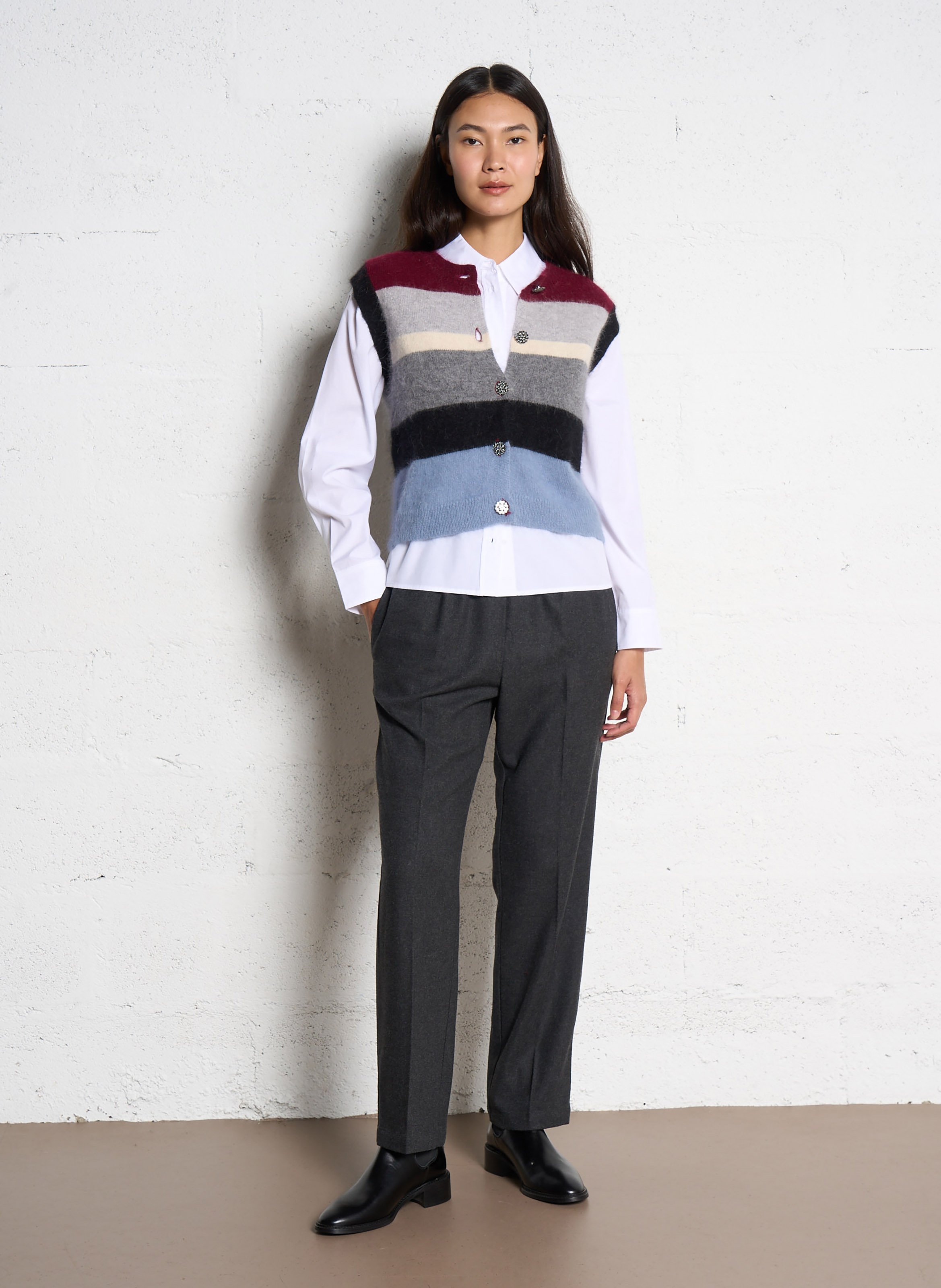 Pantalon carotte élastiqué uni POMANDERE Gris