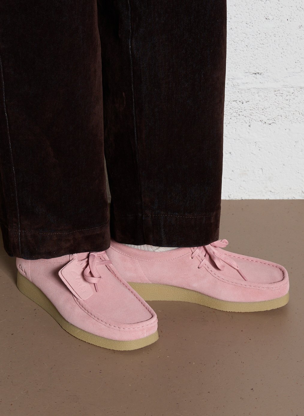 Derby's van veloursleer CLARKS Roze
