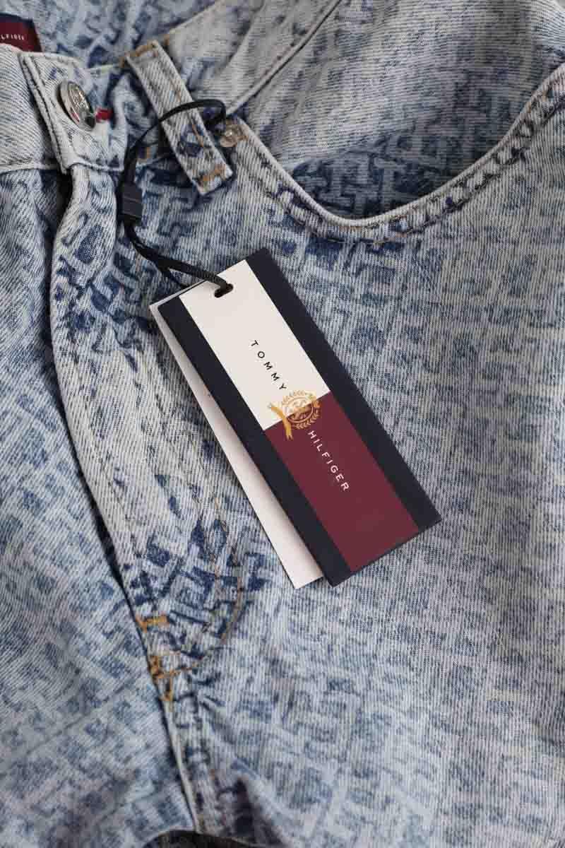 - Straight-leg jeans
- 5 pockets
- Straight cut
- Faded effect TOMMY HILFIGER - SECONDE MAIN Blue