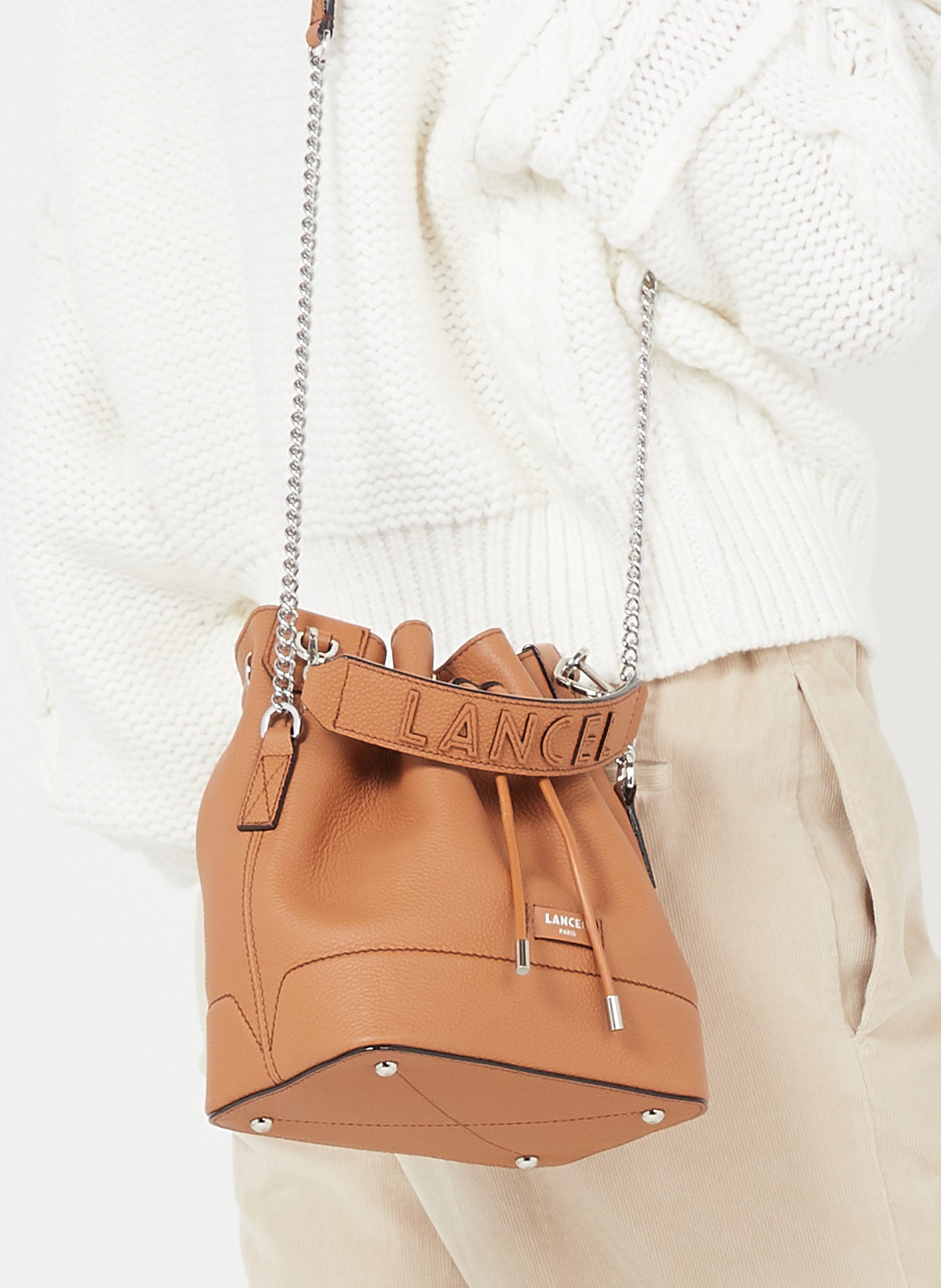 Beuteltasche aus genarbtem Leder LANCEL Beige