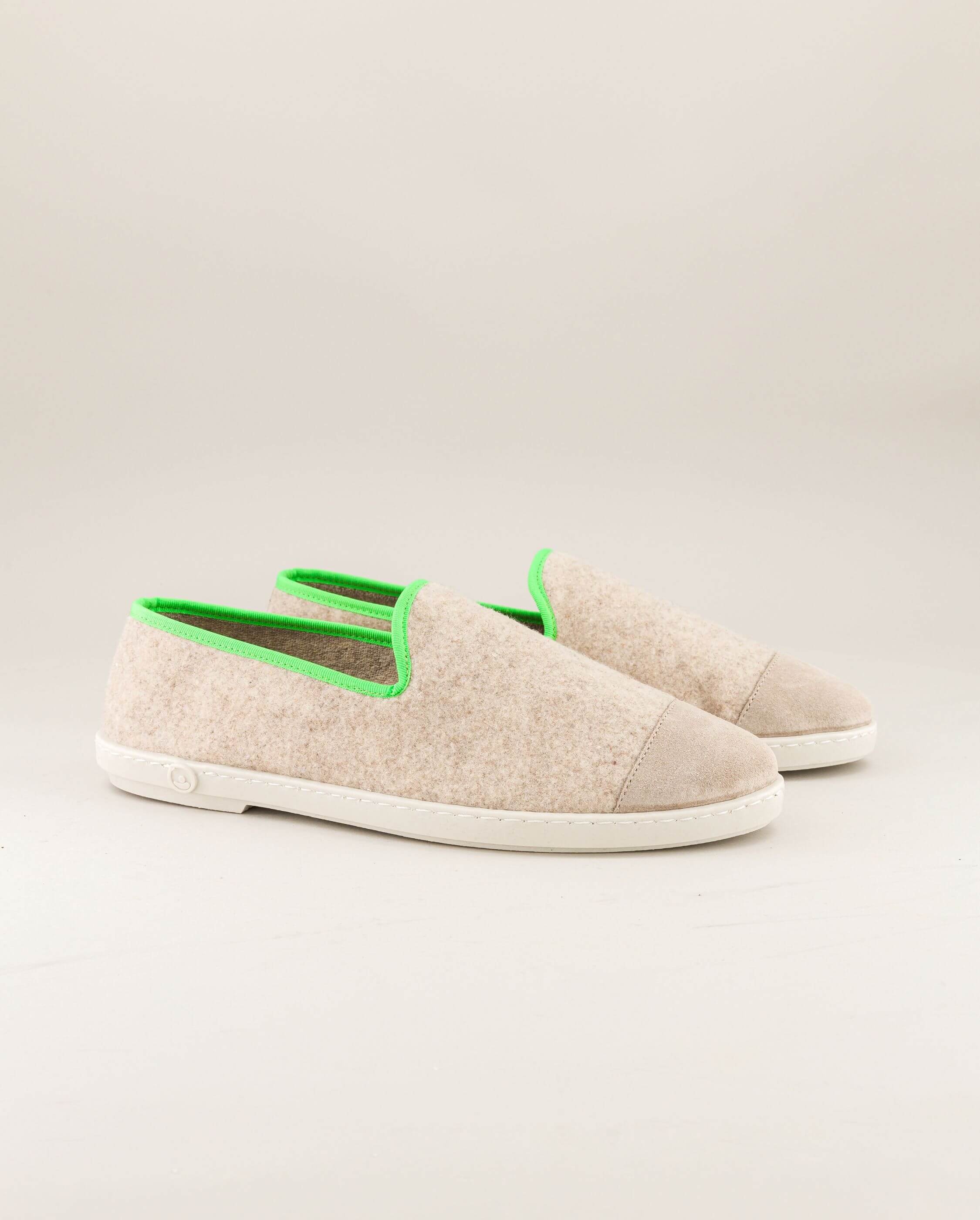 Men's wool slipper, beige with neon green BeigeANGARDE
