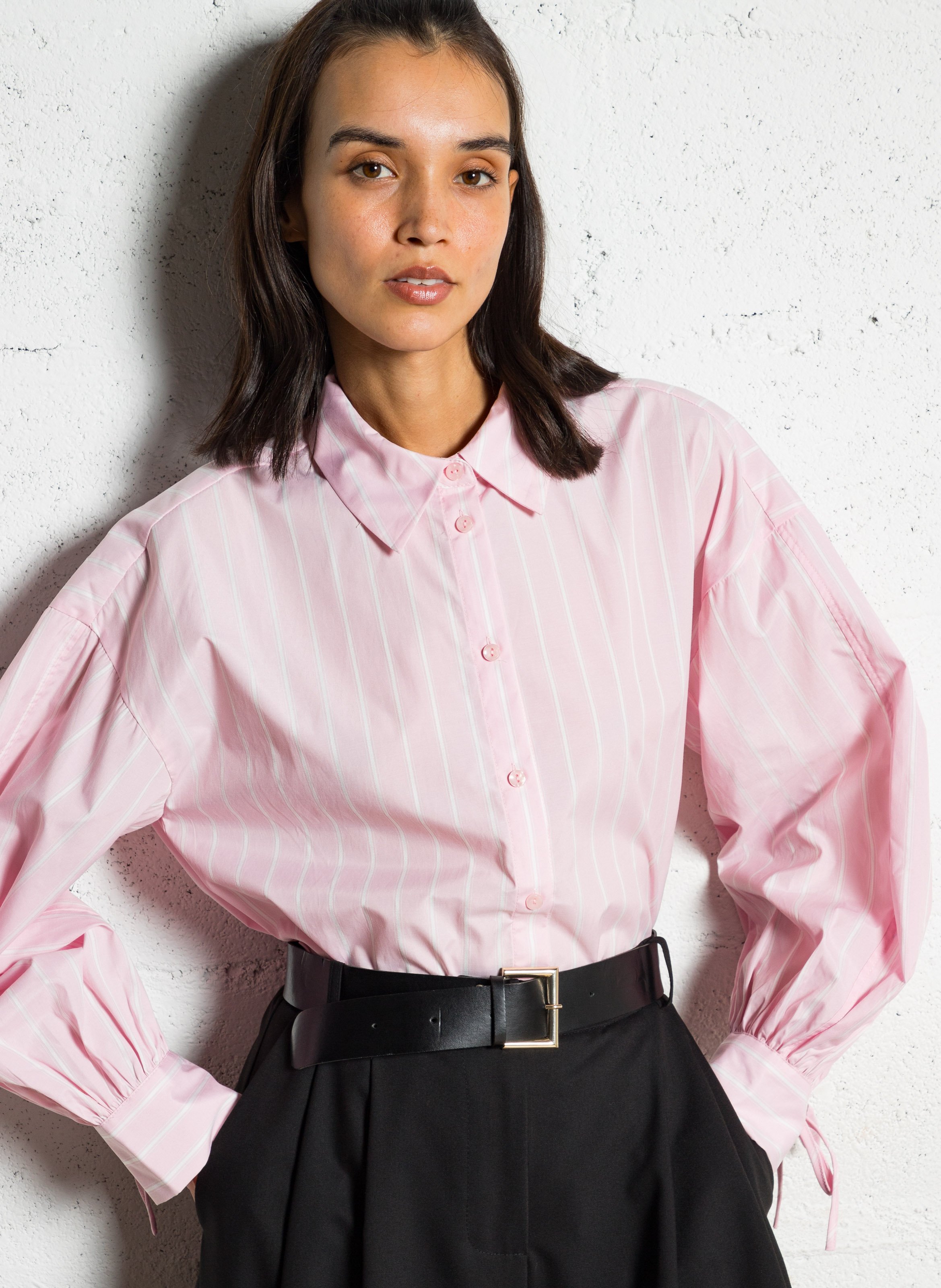 Gerade geschnittene Streifenbluse mit klassischem Kragen VILA Violett