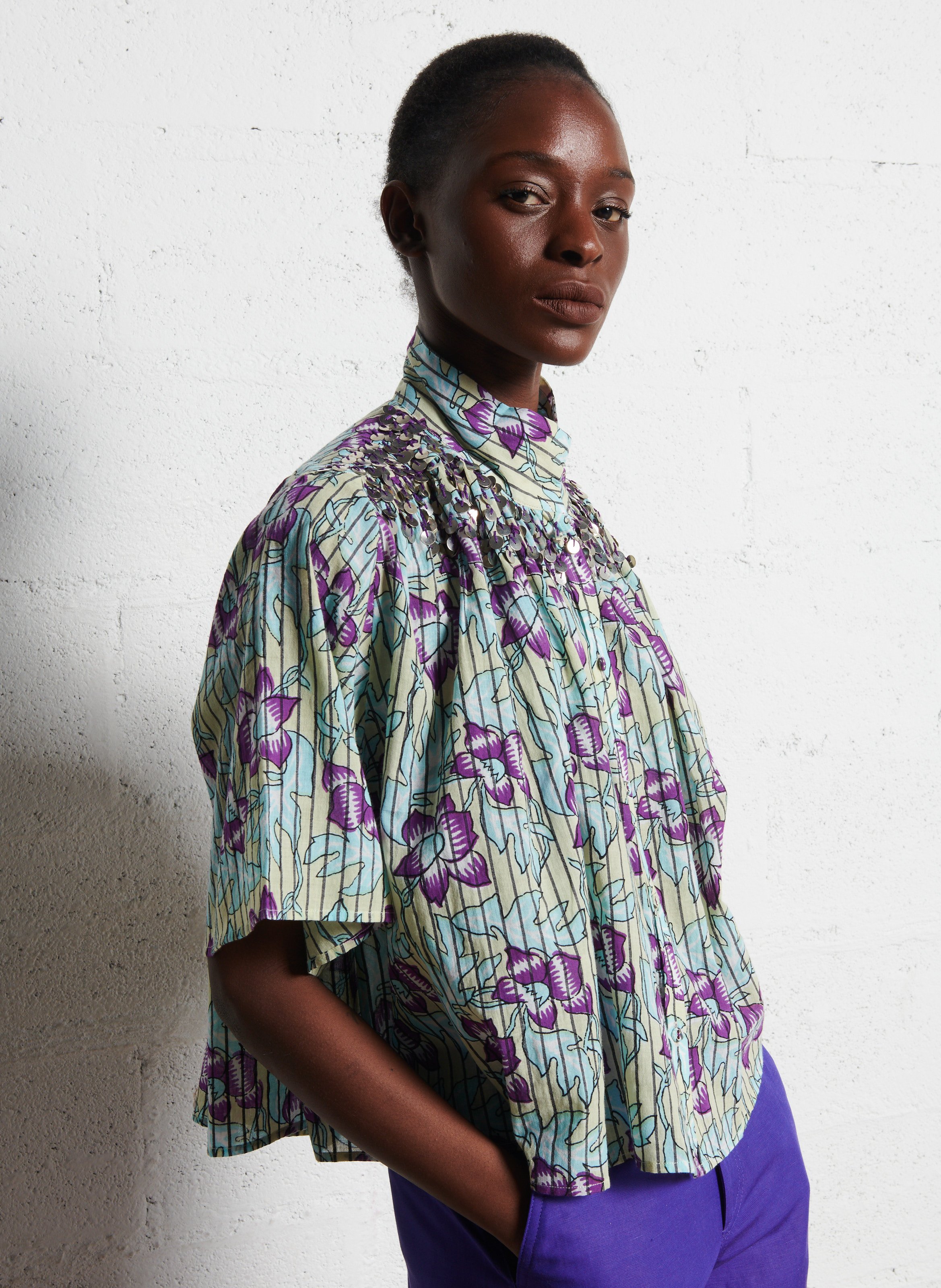 Printed blouse with tassel embroideries V DE VINSTER Purple