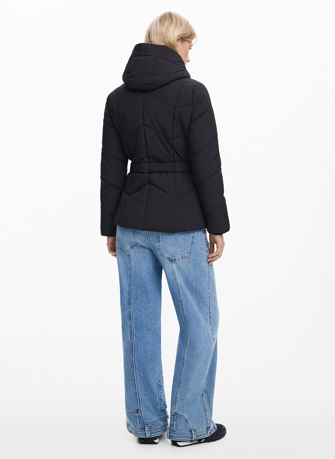 Piumino sciancrato con cappuccio DESIGUAL Nero