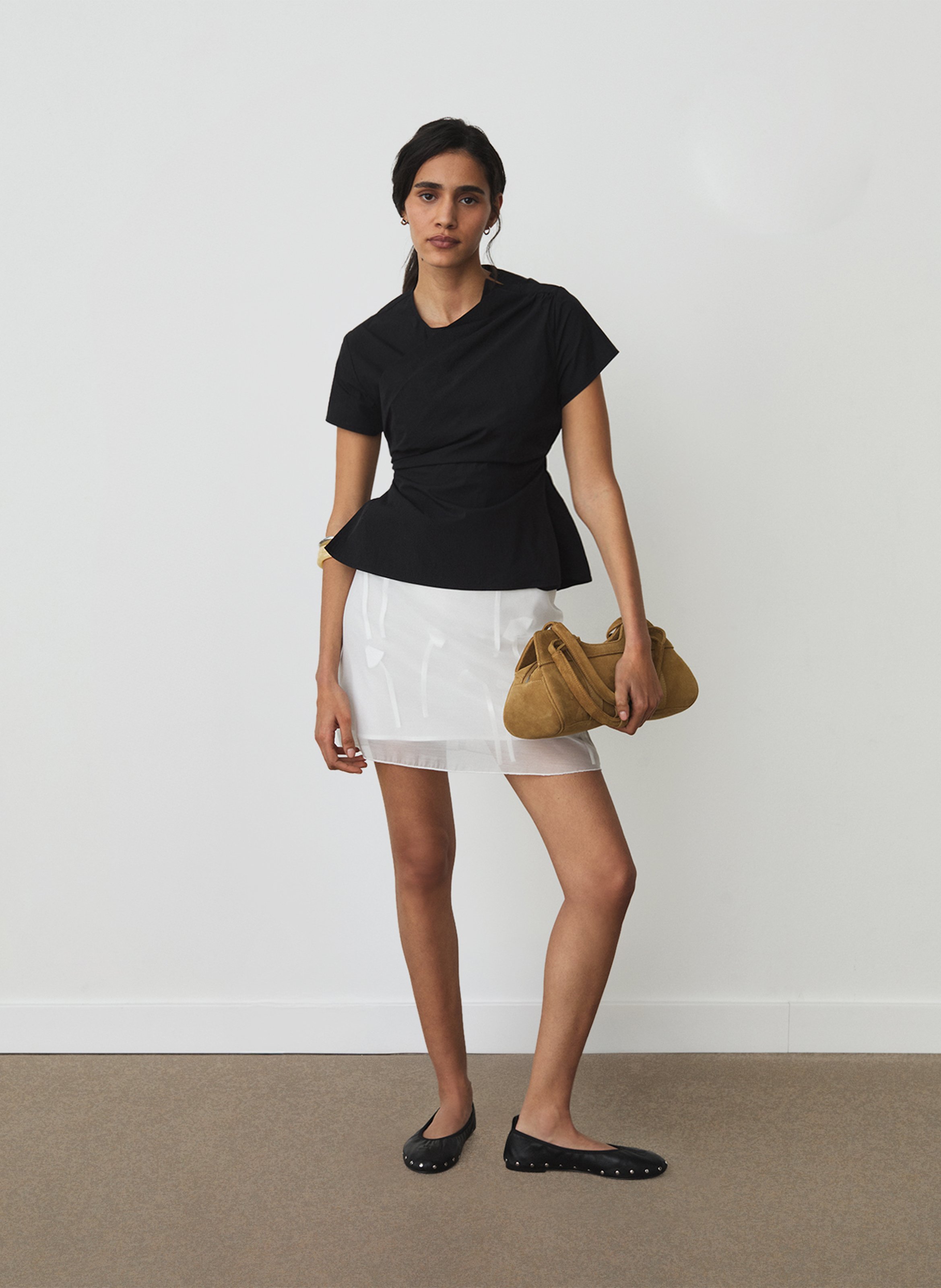 Rundhals-Top LAAGAM Schwarz