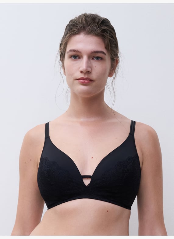 Non-wired lace bra | Black by CHANTELLE PULP Non-wired lace bra Black