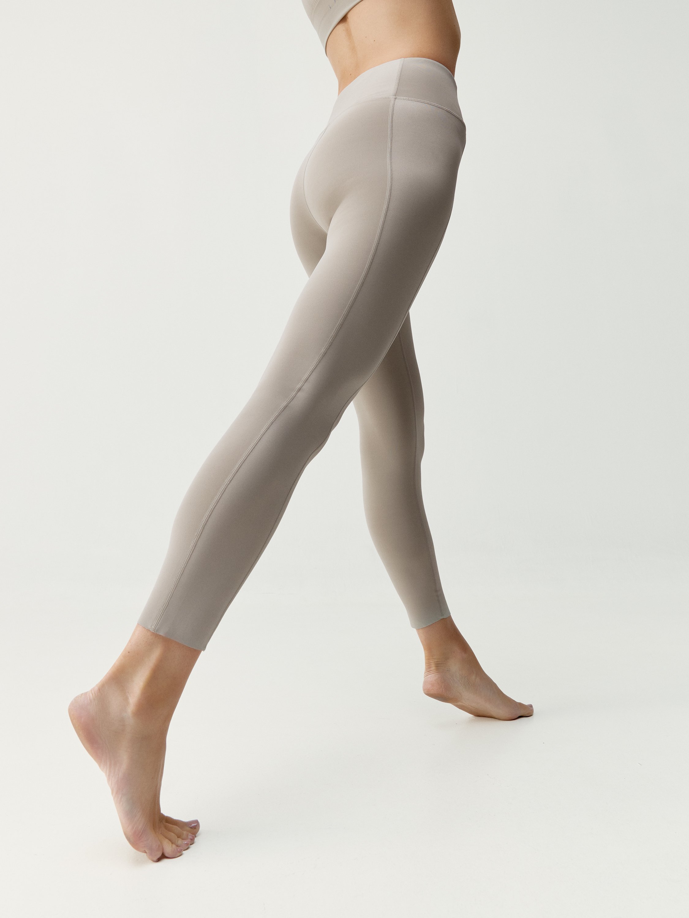 Reflective pattern leggings BORN LIVING YOGA Beige