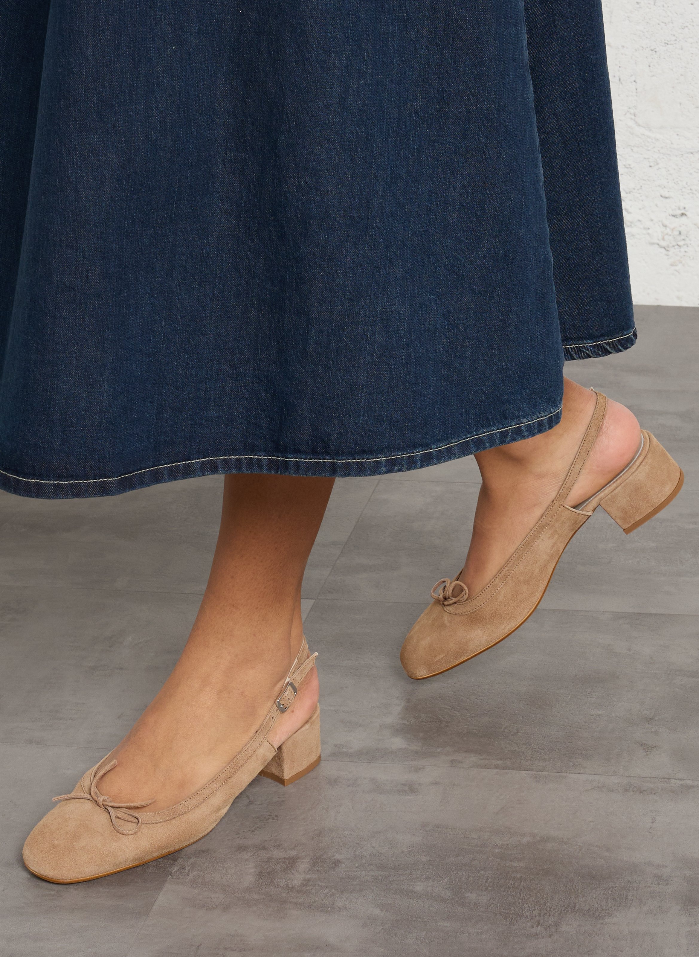 Suede ballet pumps REQINS Brown