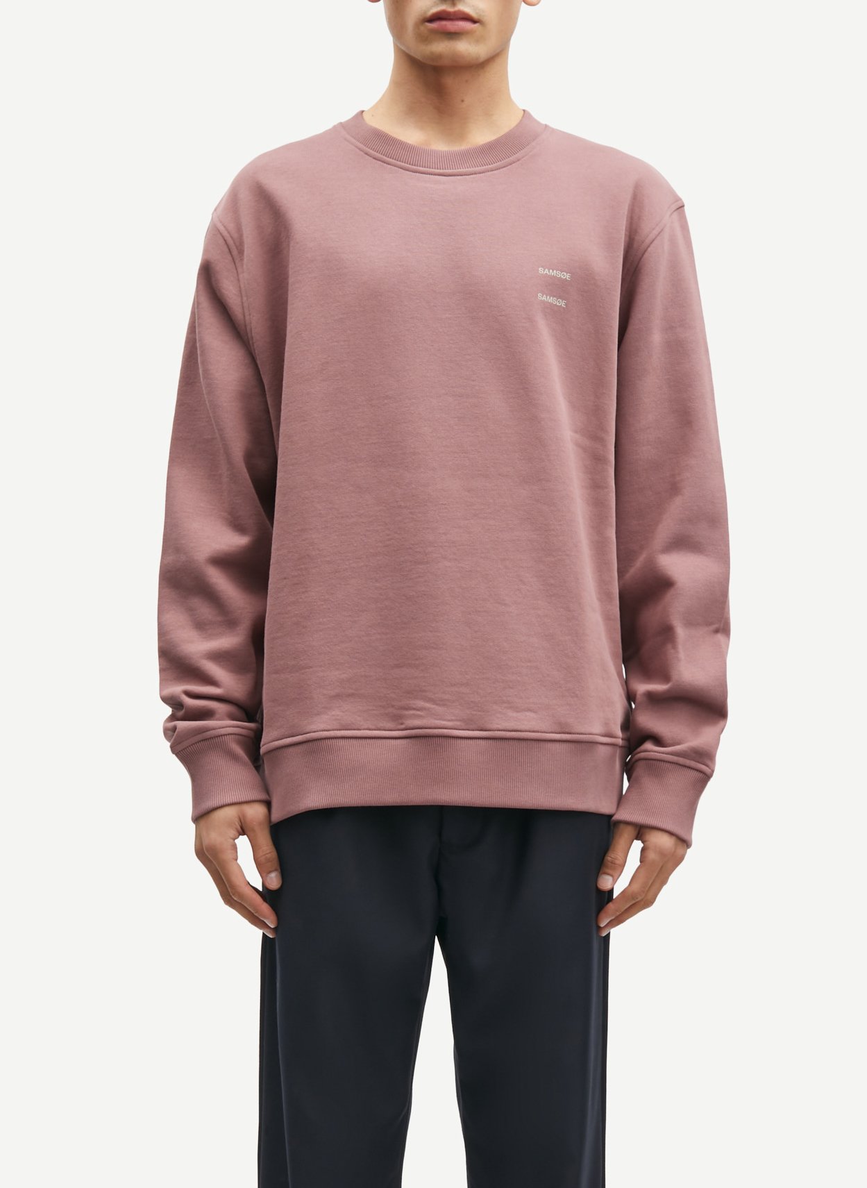 サムソサムソ(SAMSOE SAMSOE) 長袖カットソー Regular-Fit organic cotton sweatshirt with round neck Rose