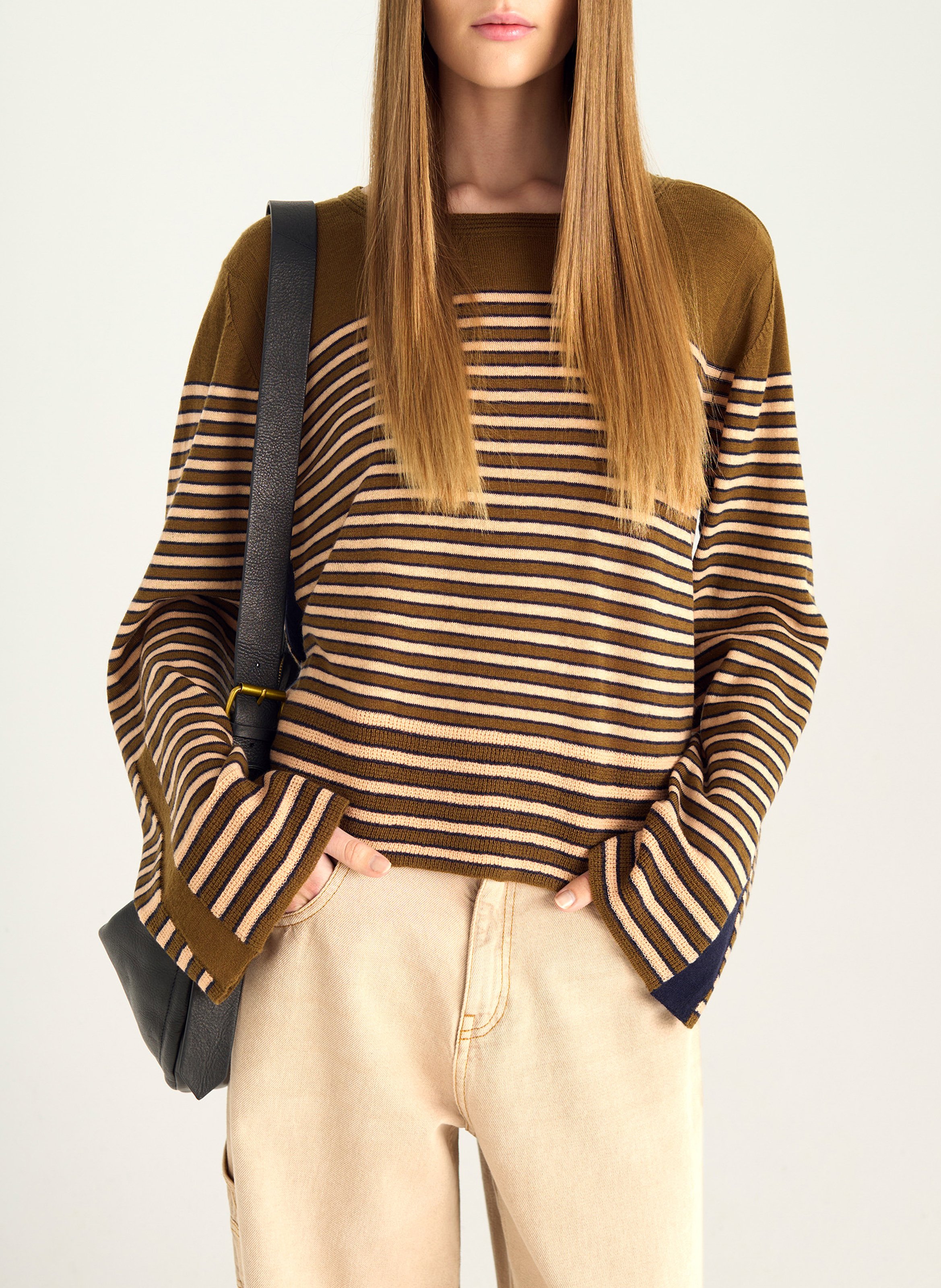 Pull droit col rond en laine COTELAC Vert