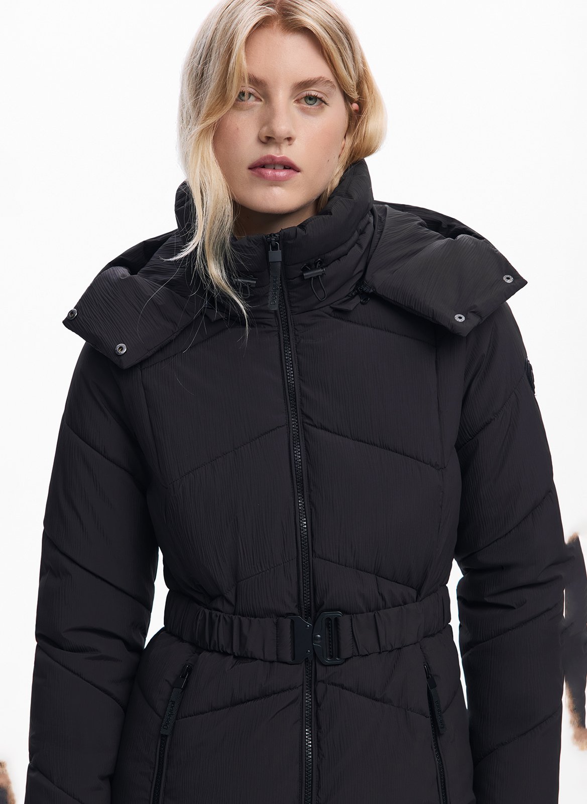 Piumino sciancrato con cappuccio DESIGUAL Nero