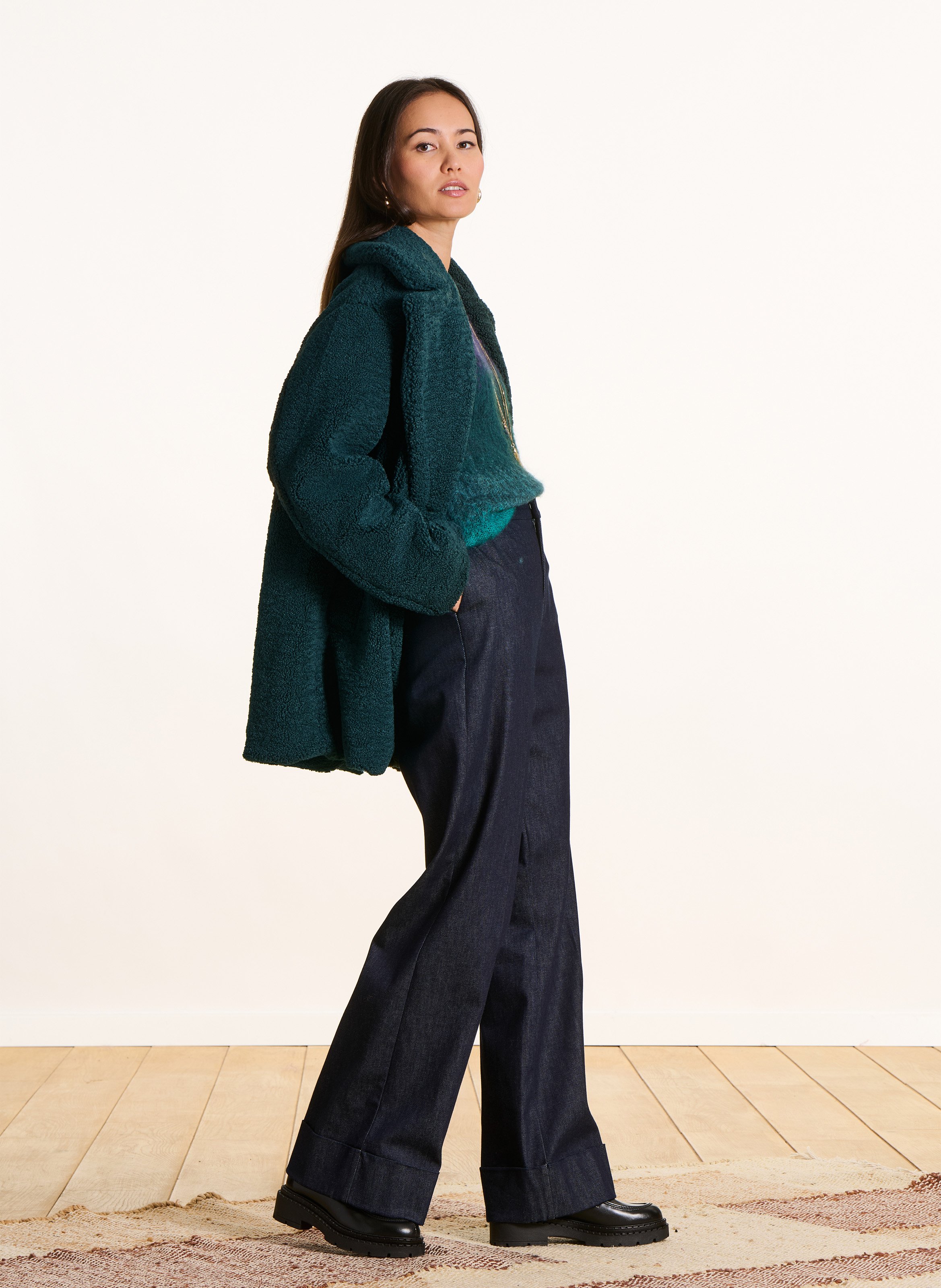 Oversized wool coat with bouclé effect tailoring. LA FEE MARABOUTEE Green