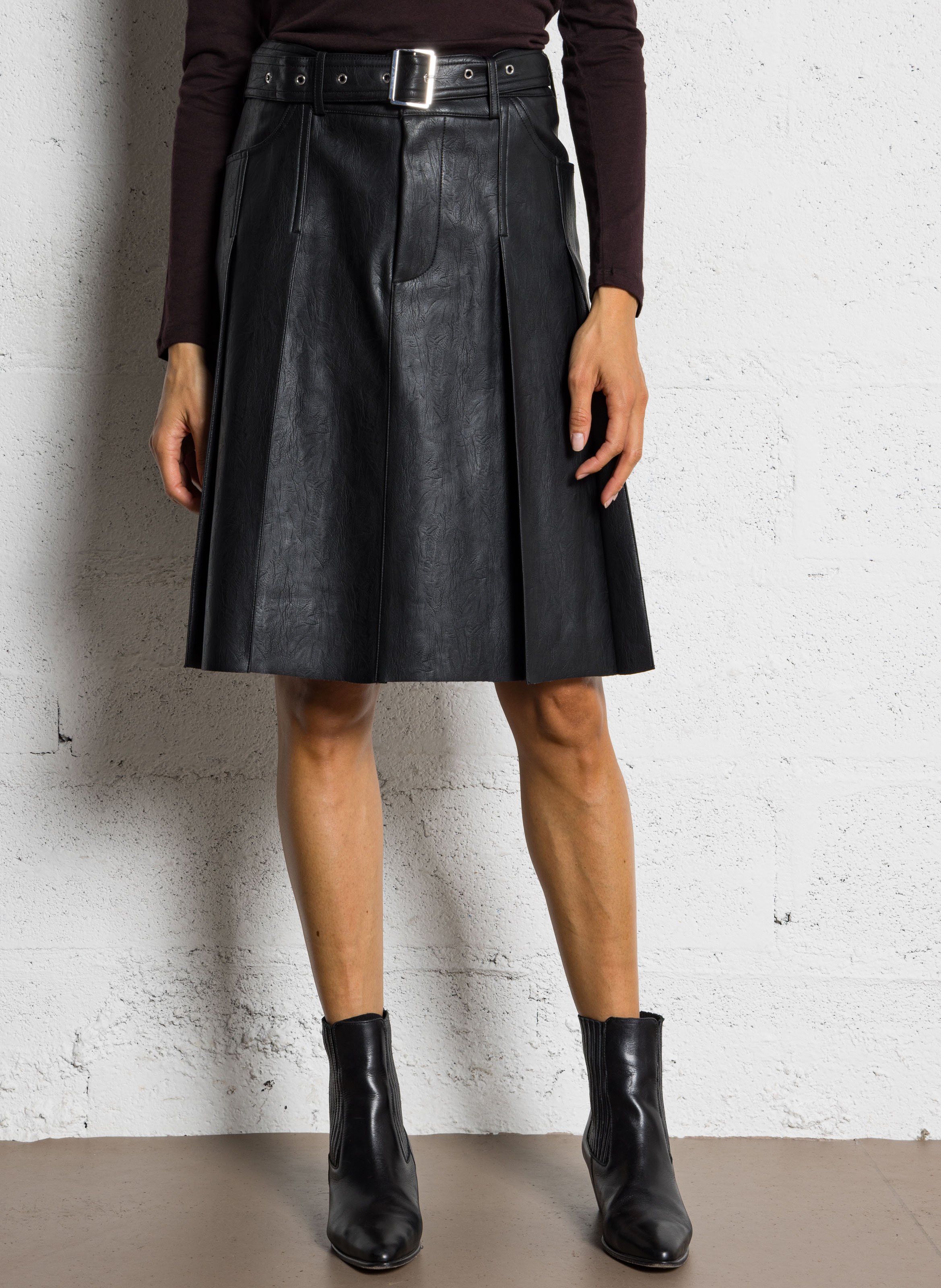 Korte effen plooirok BERENICE Zwart