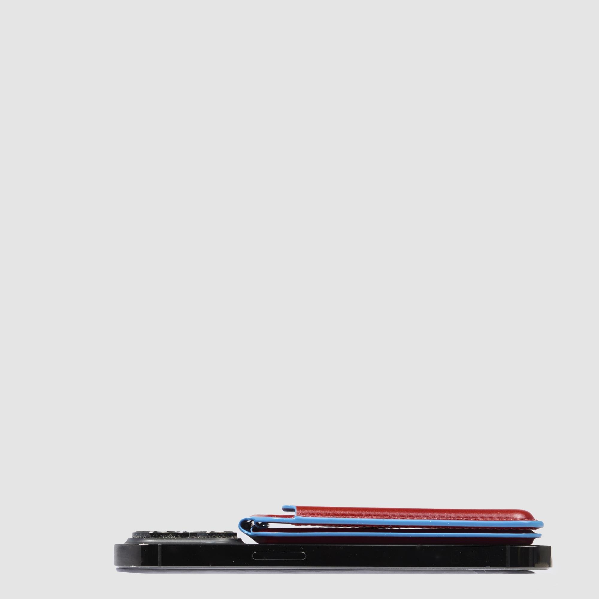 Magsafe leather wallet with rechargeable tracker PIQUADRO Red