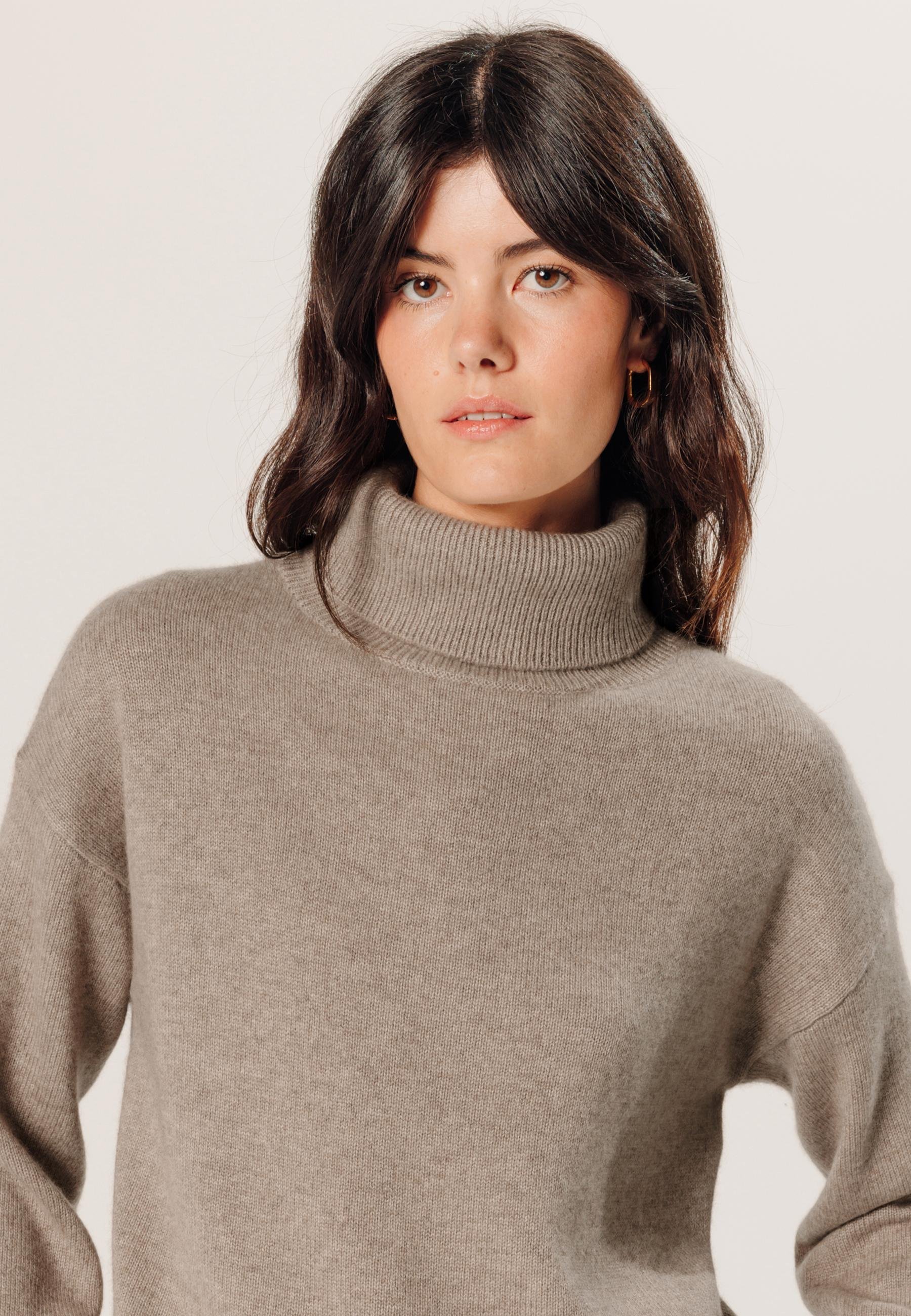 Oversized cashmere turtleneck sweater RODIER Brown