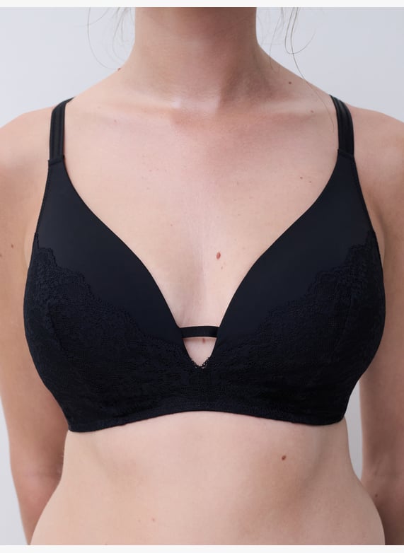 Non-wired lace bra | Black by CHANTELLE PULP Non-wired lace bra Black