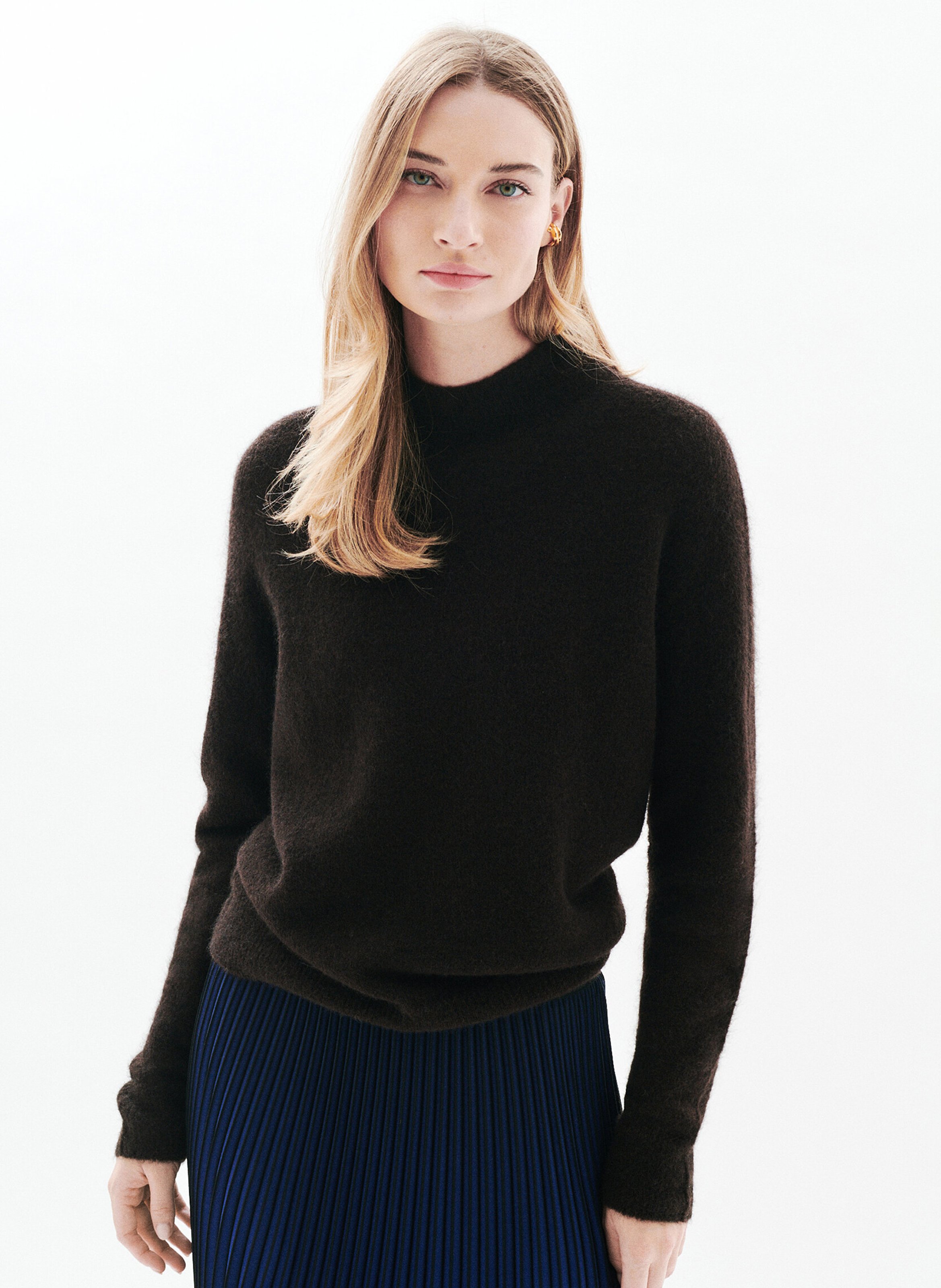 Straight high-neck knitted sweater CAROLL