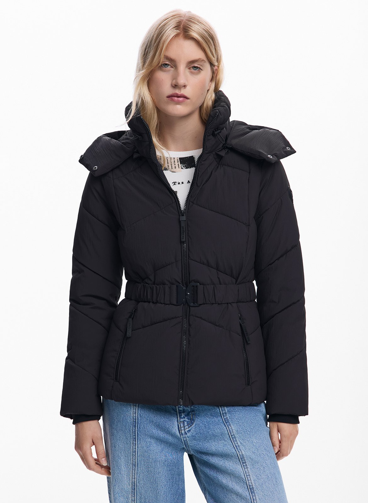 Piumino sciancrato con cappuccio DESIGUAL Nero