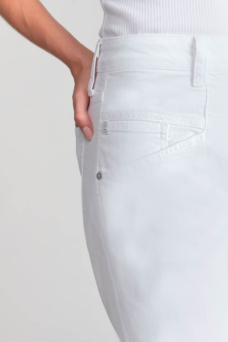 Loose, oversized girlfriend high-waisted jeans, length 34 LE TEMPS DES CERISES White
