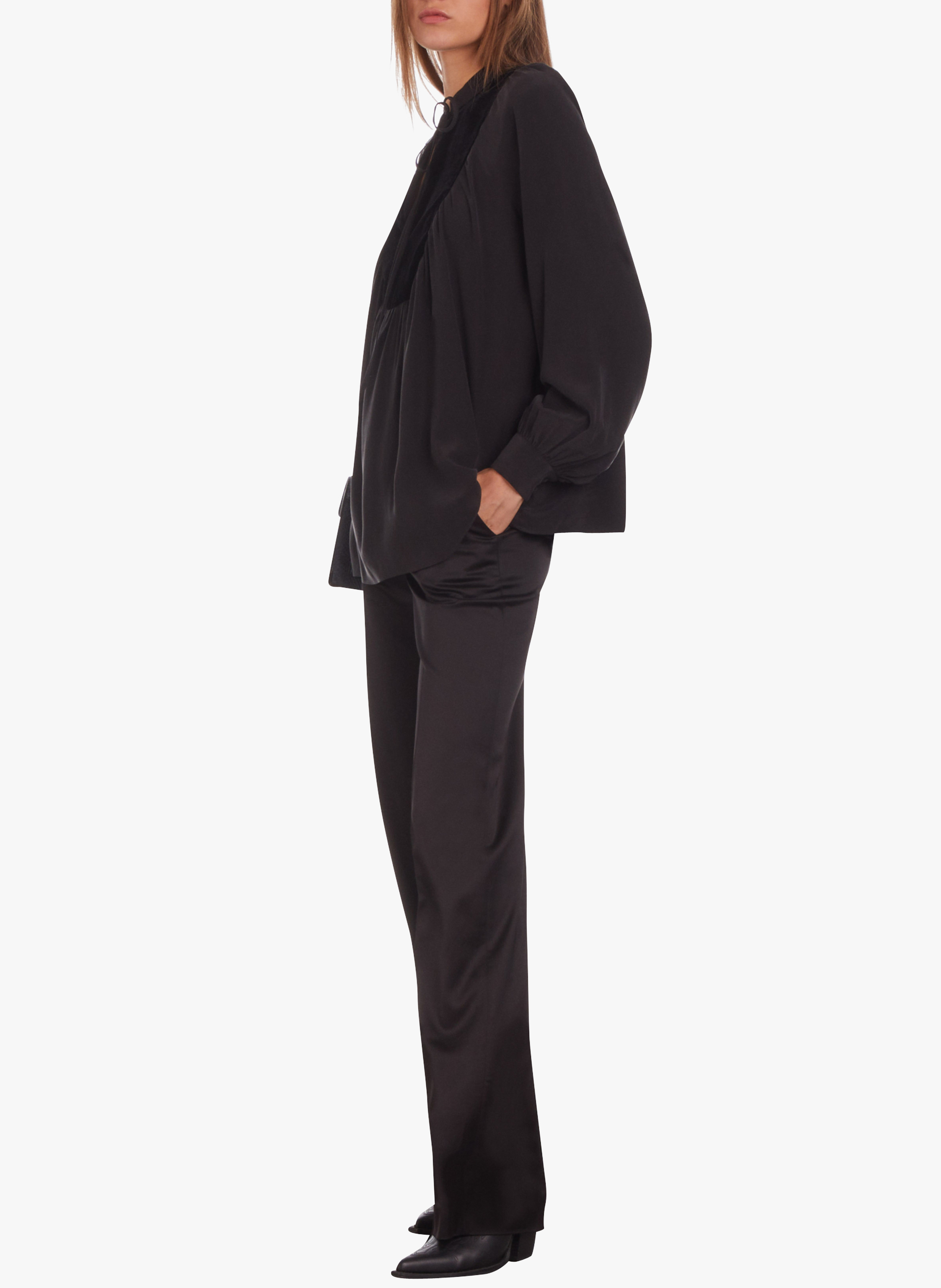 Trop droit à décolleté V en soie THE KOOPLES Noir