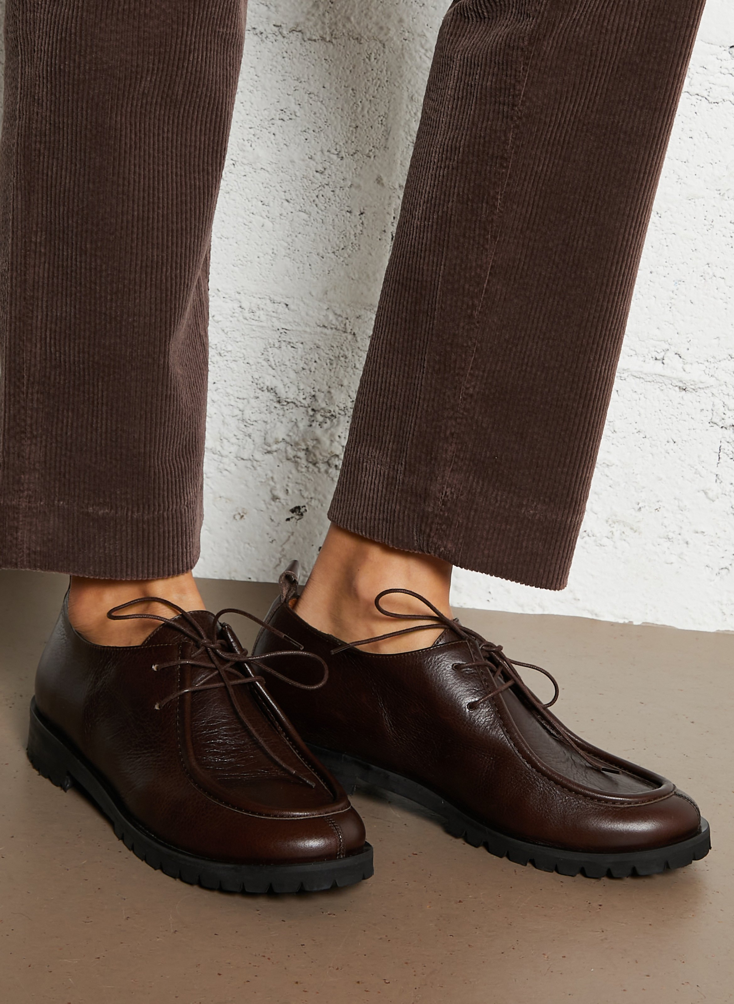 Einfarbige Schnür-Mokassins aus Leder NAGUISA Braun