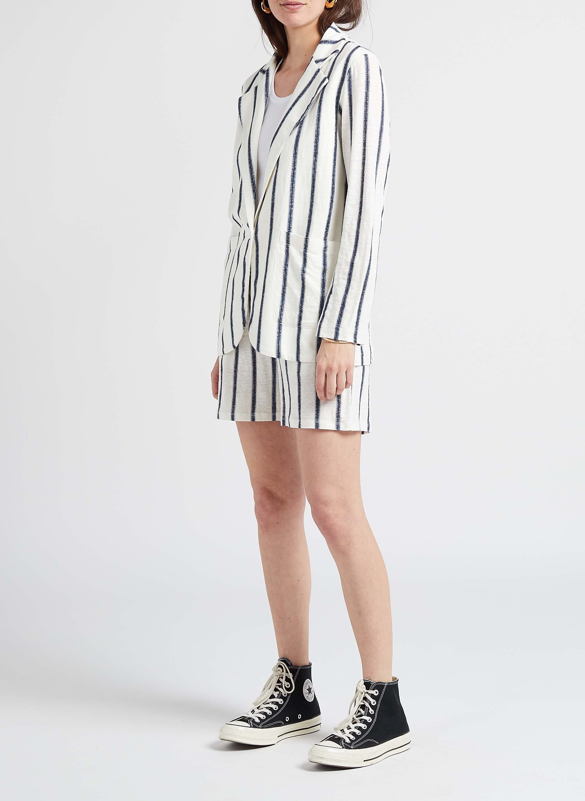 Short à rayures en lin mélangé  MAJESTIC FILATURES Bleu