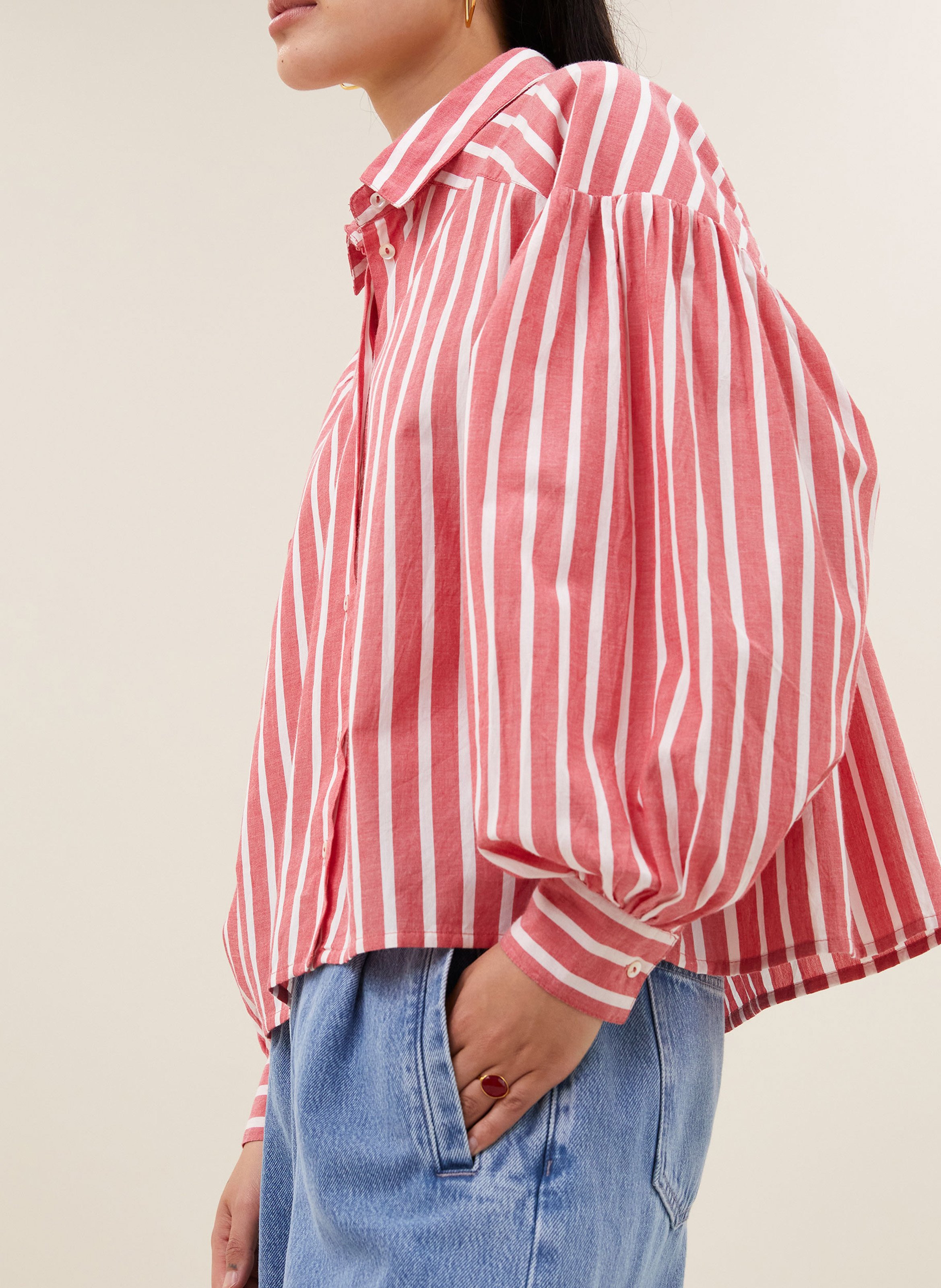 Chemise oversize col classique en coton bio rayé BY BAR Rouge