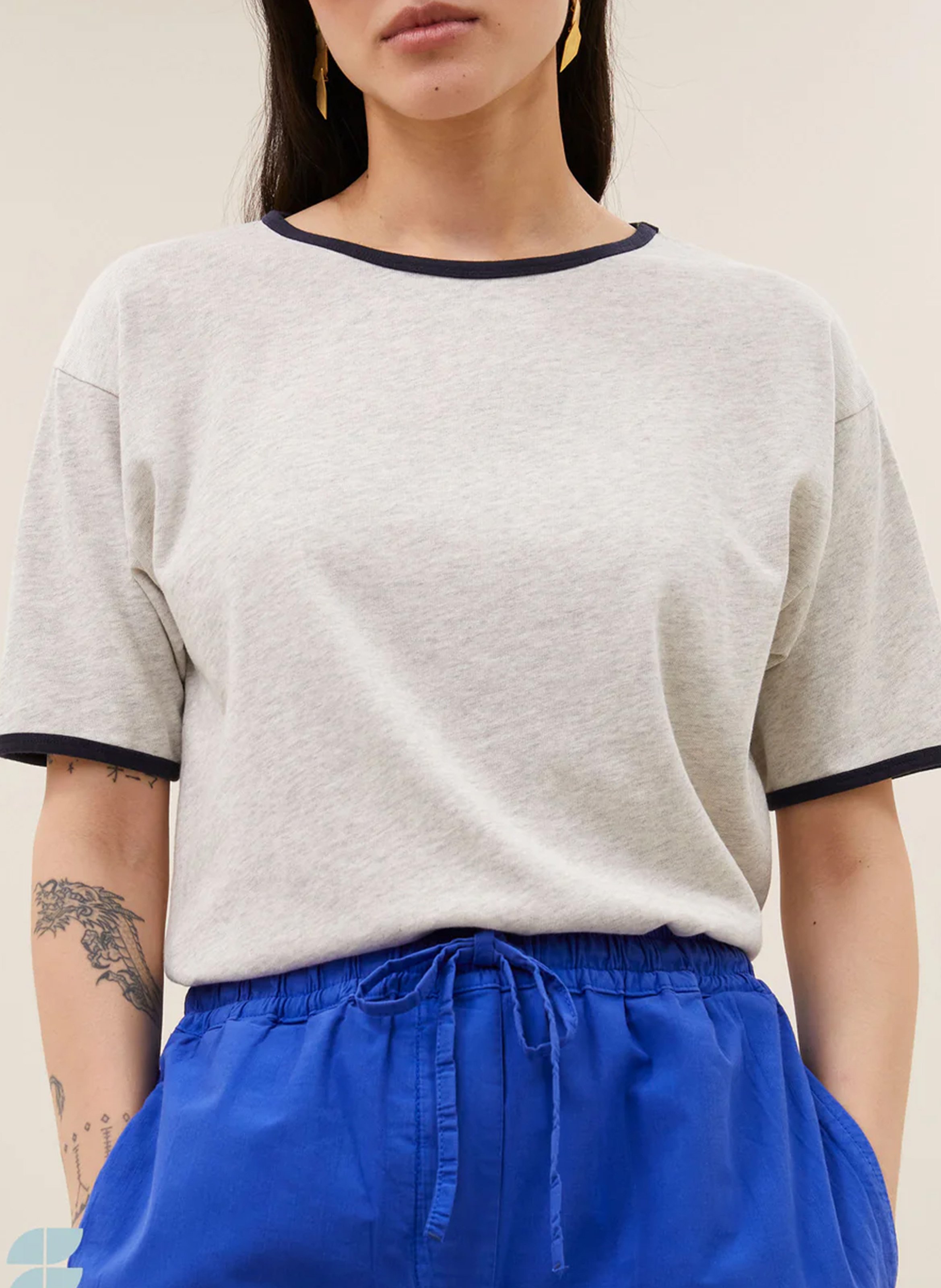 Tee-shirt droit col rond en coton bio BY BAR Gris