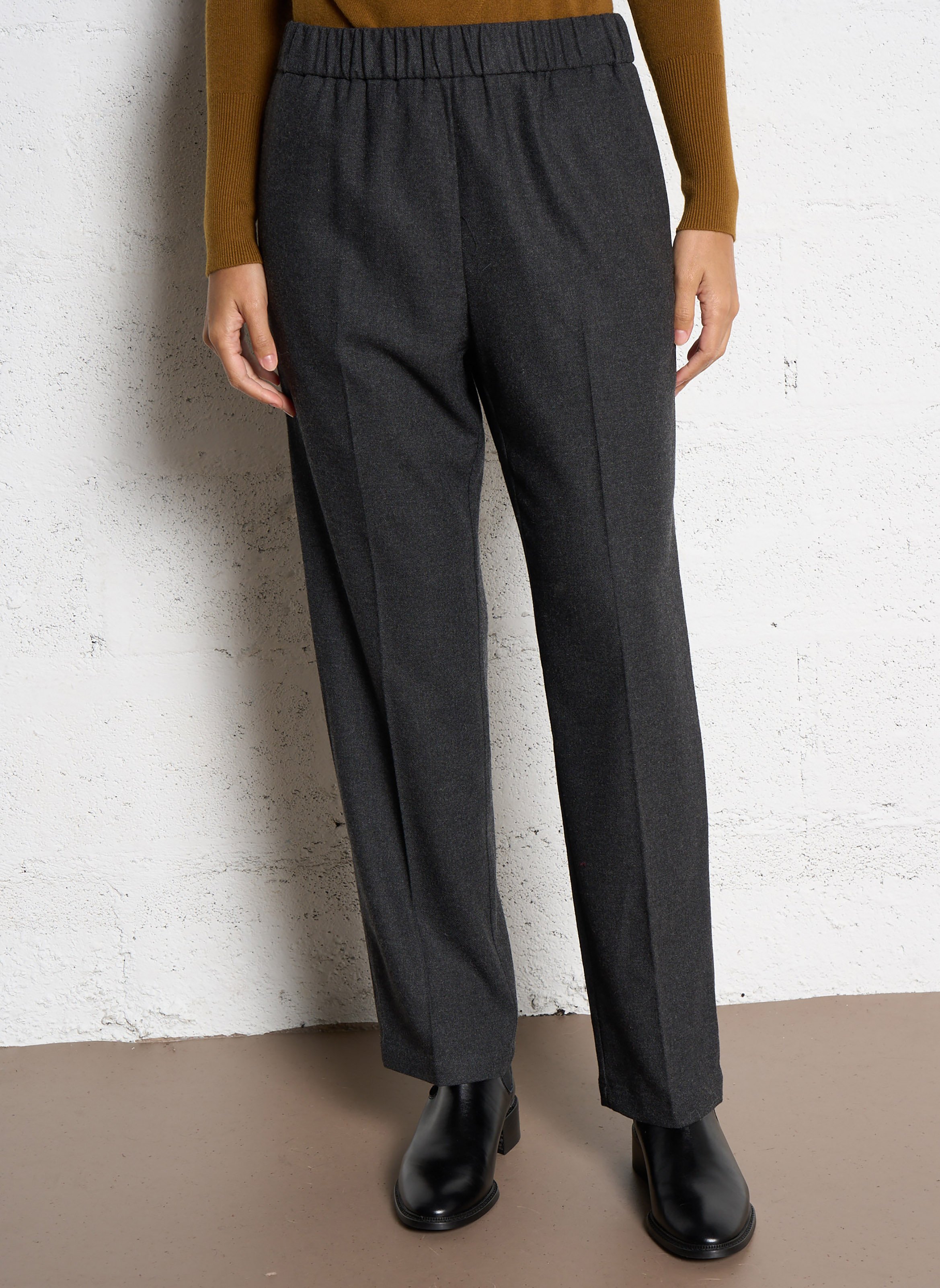 Pantalon carotte élastiqué uni POMANDERE Gris