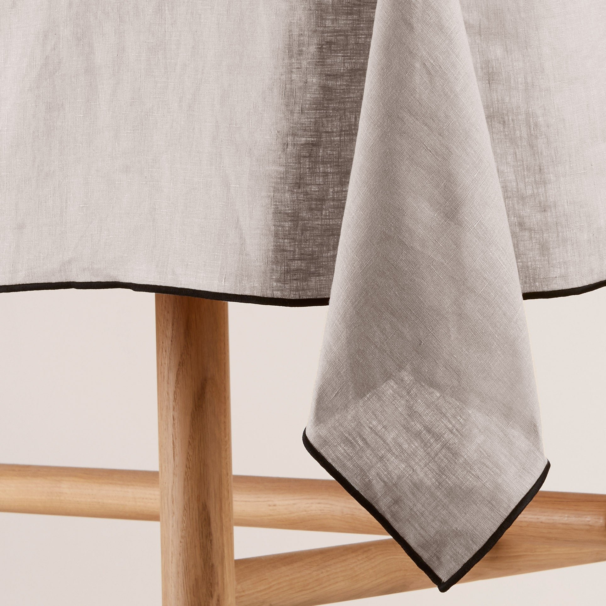 CARLINA - Rectangular linen tablecloth MADURA Beige