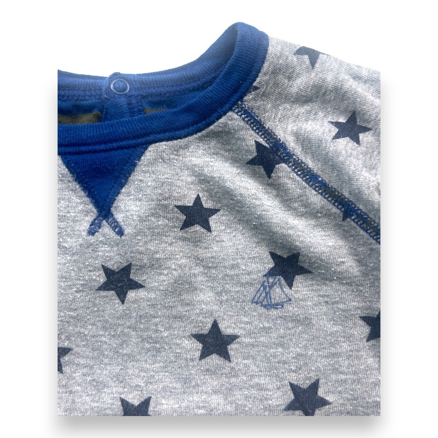 Grey baby T-shirt - 18 months PETIT BATEAU - Seconde Main Grey