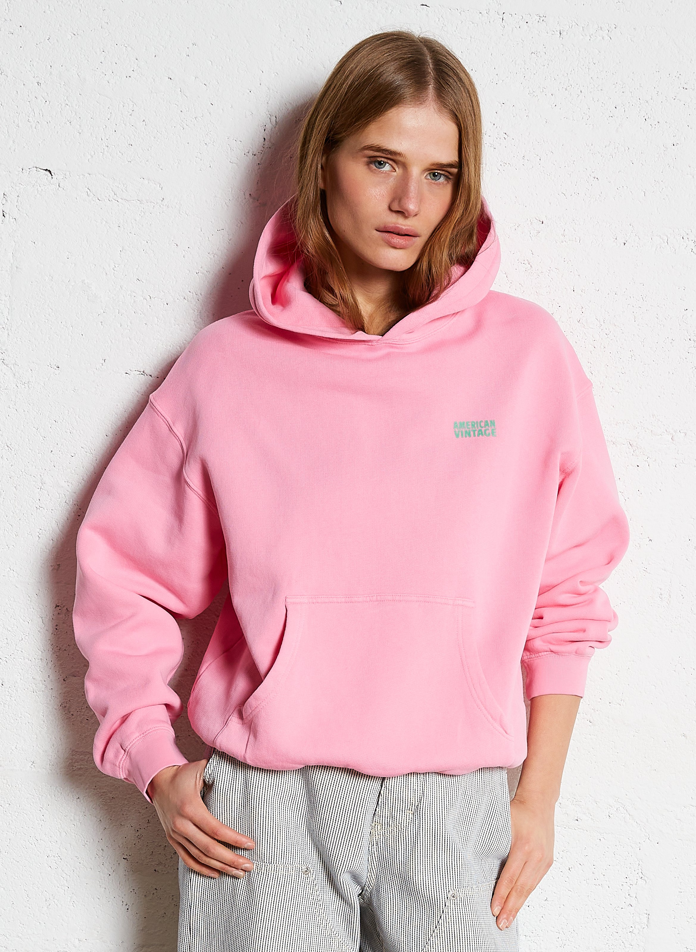 Sweat ample molletonné à capuche en coton AMERICAN VINTAGE Rose