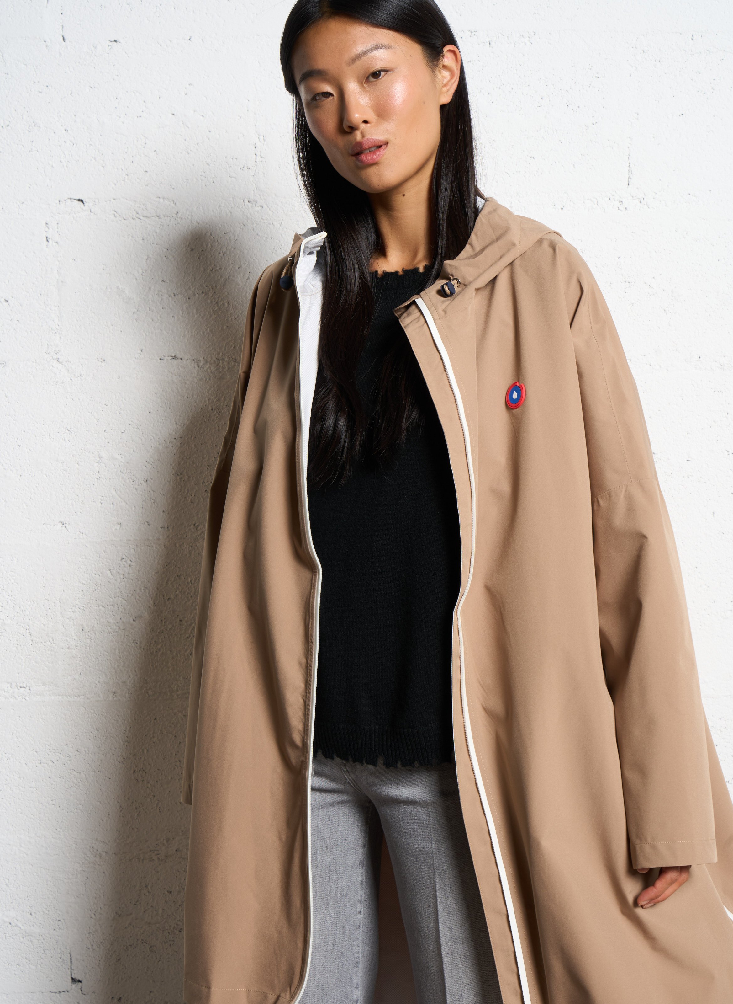 Loose-fit raincoat with hood FLOTTE Beige