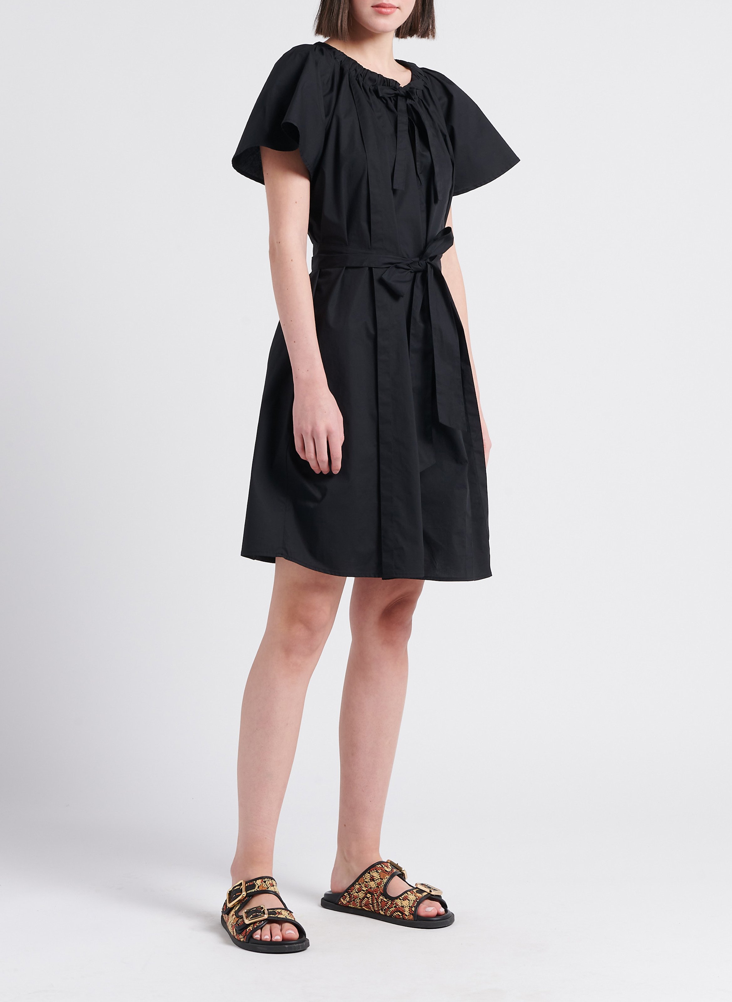 Robe courte ample col V en coton ATTIC AND BARN Noir