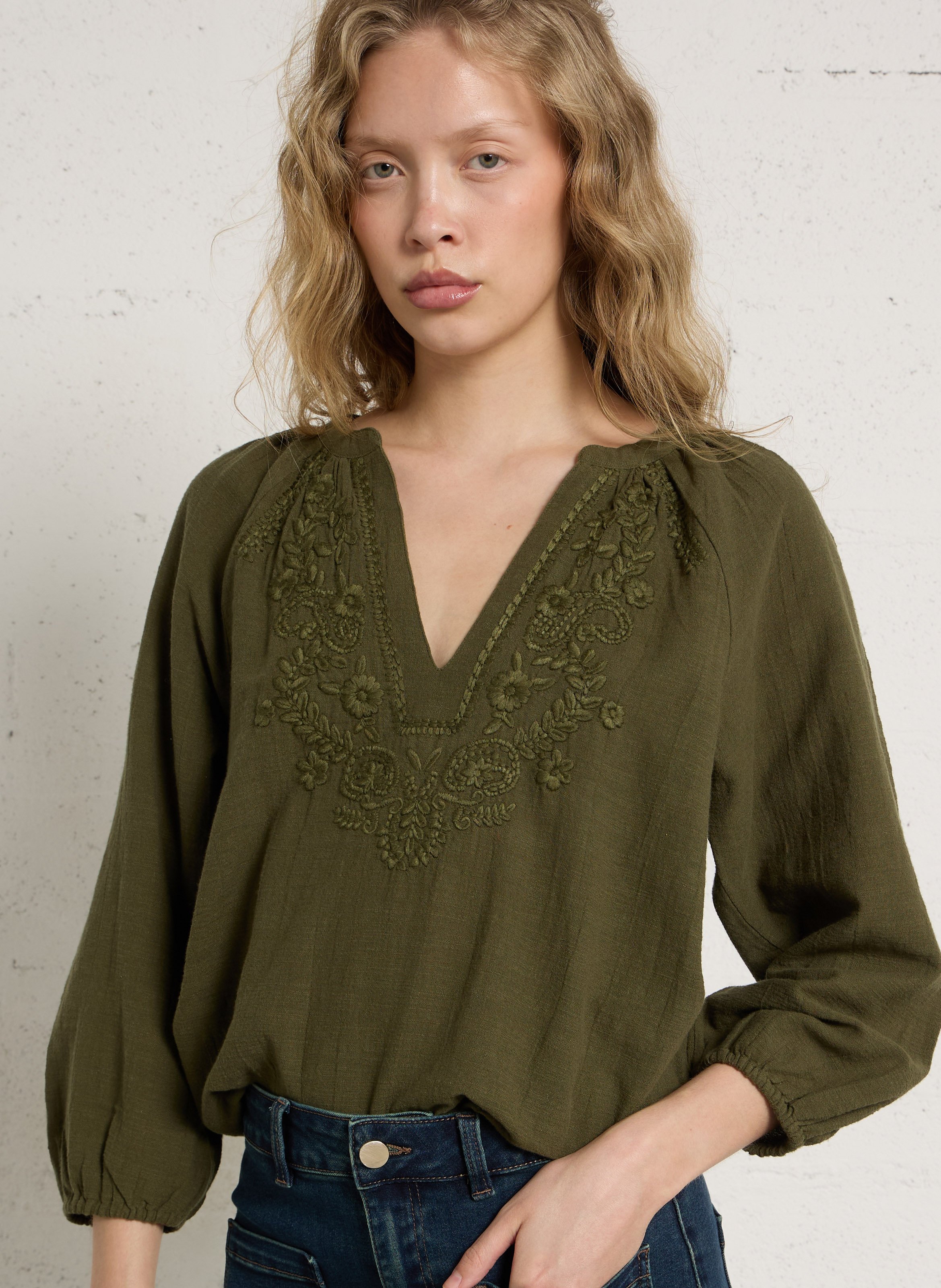 Straight-cut cotton blouse with V-neck MAISON 123 Green