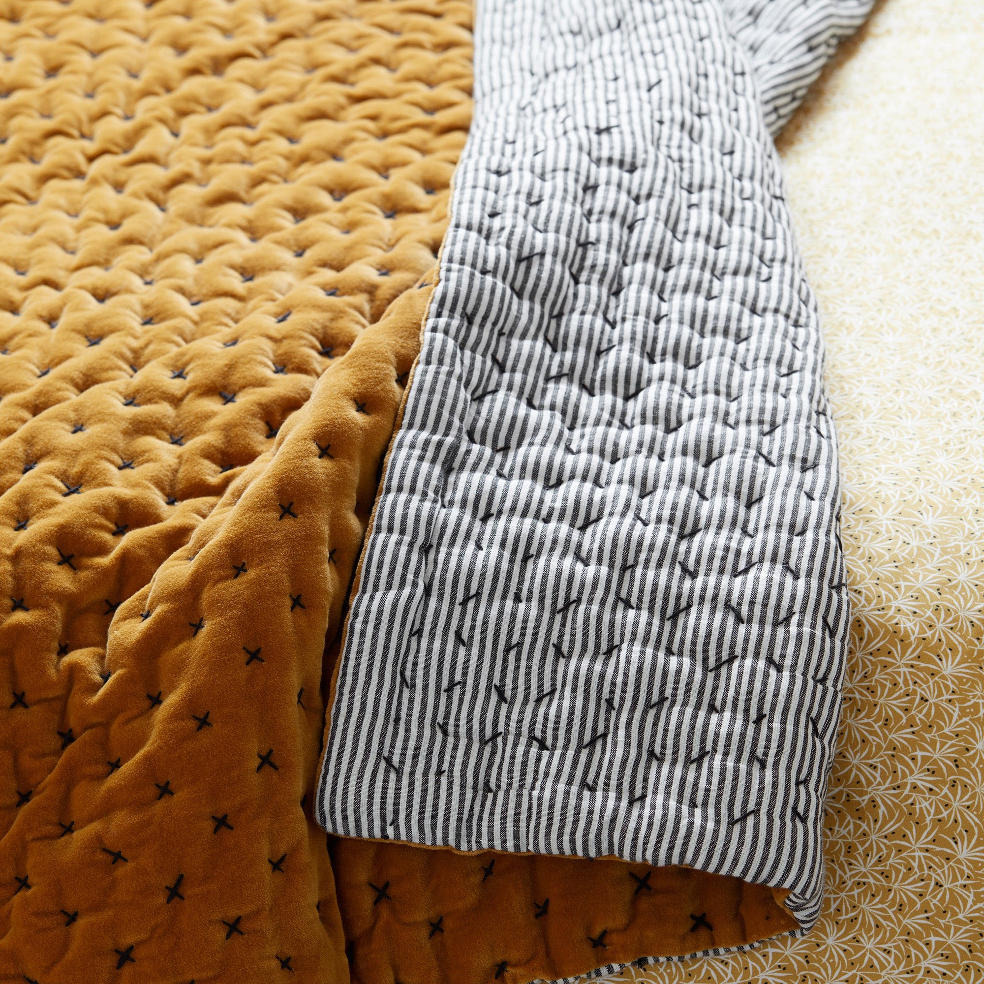 MALO - Linen quilt MADURA Yellow