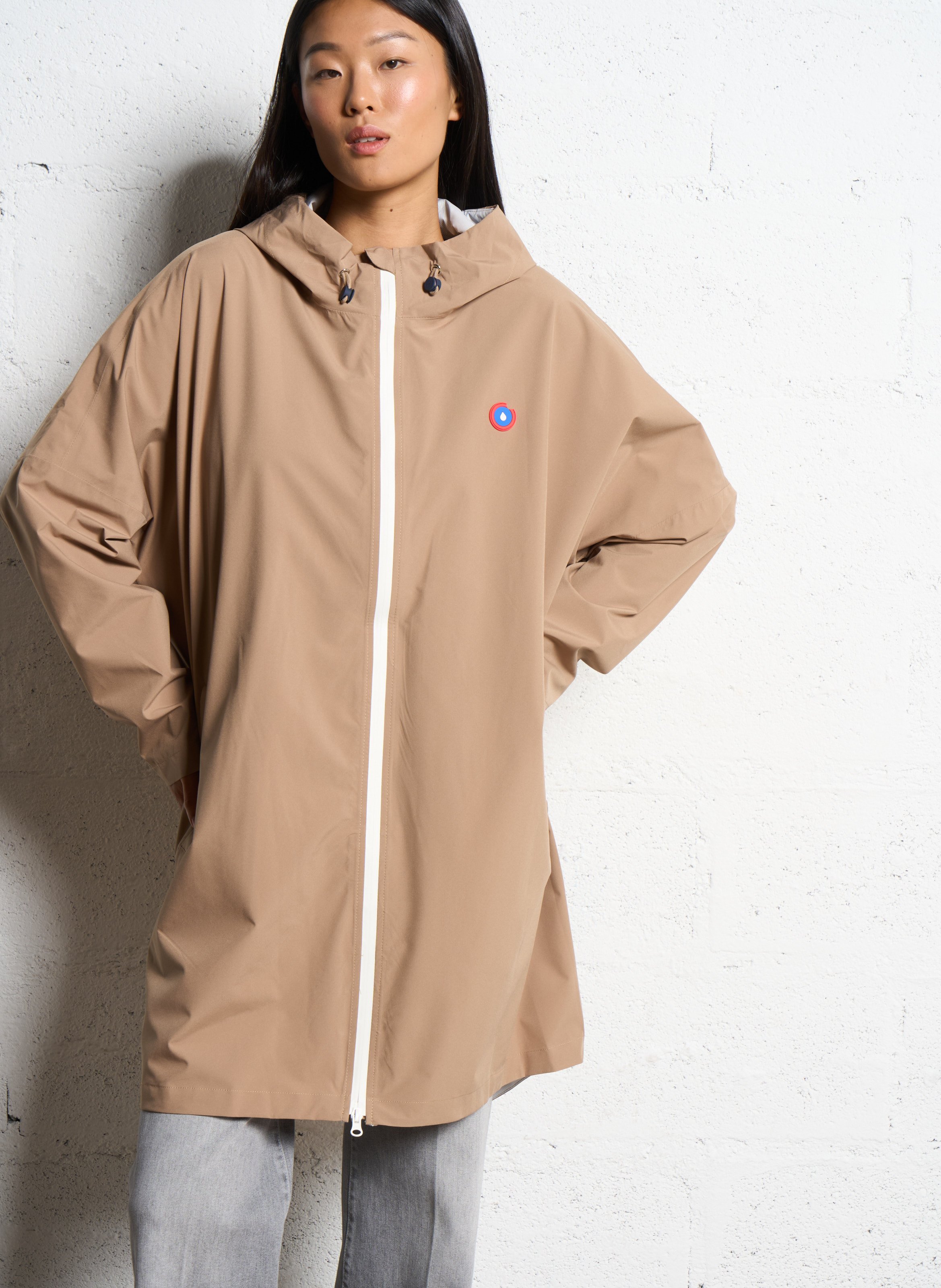 Loose-fit raincoat with hood FLOTTE Beige