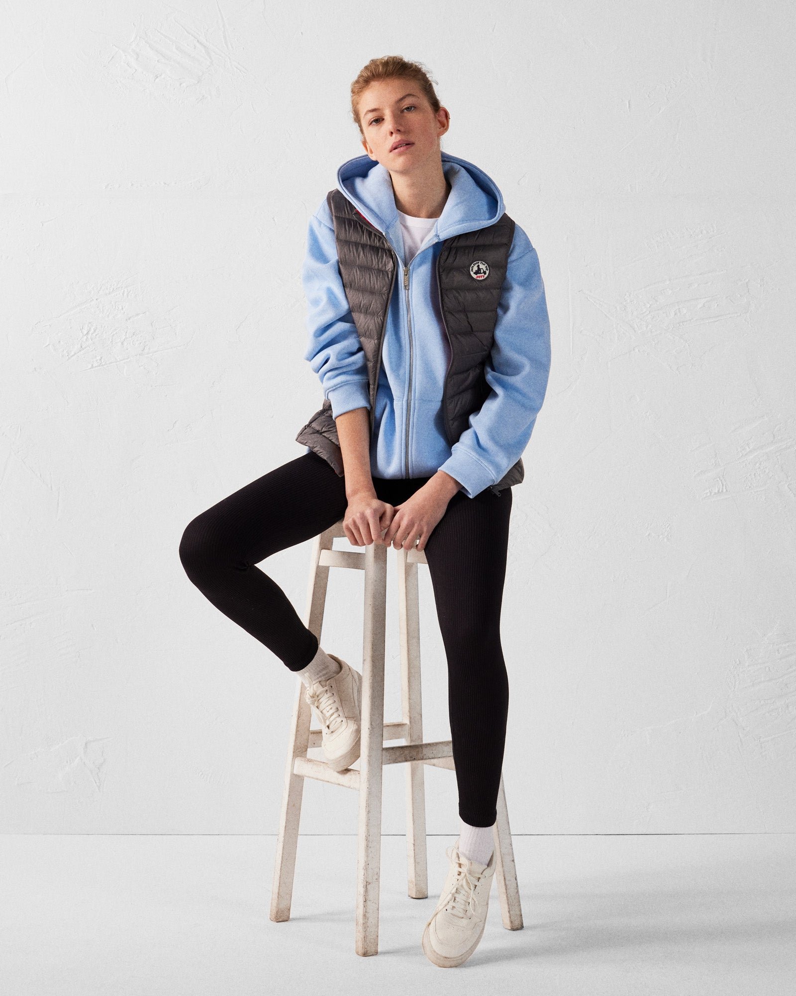 Sleeveless lightweight down vest seda JOTT Grey