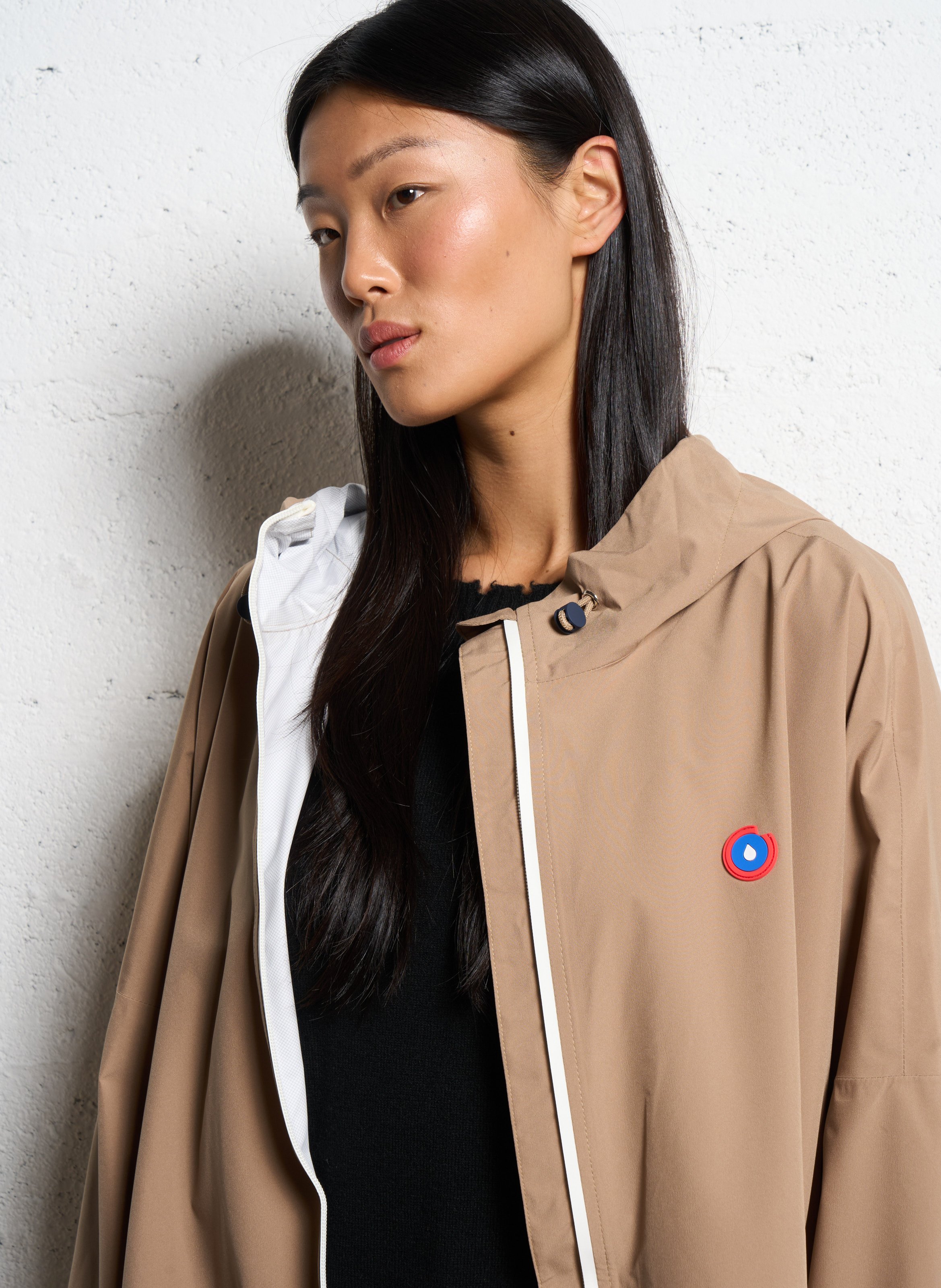 Loose-fit raincoat with hood FLOTTE Beige