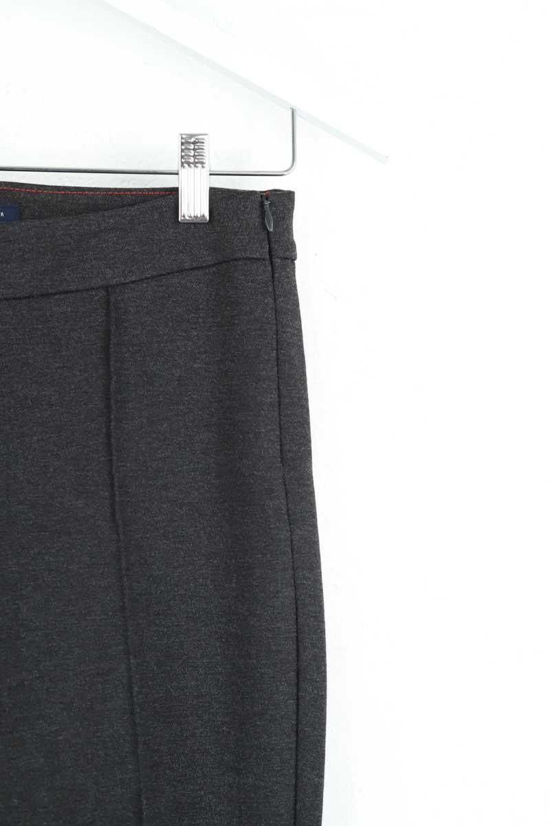 ATTENTE REF TOMMY HILFIGER - SECONDE MAIN Black