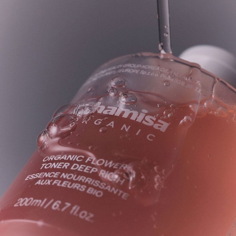 NOURISHING ESSENCE WITH FERMENTED ORGANIC FLOWERS WHAMISA No color