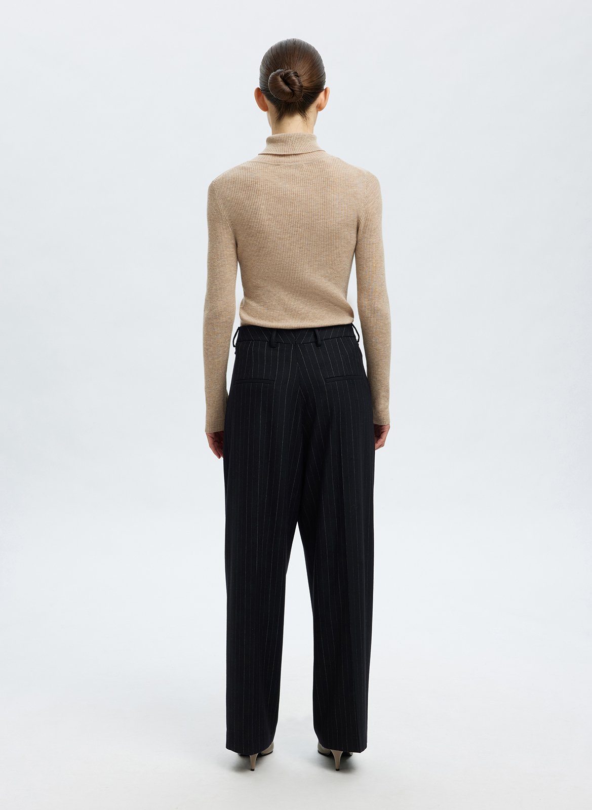 Coltrui van wolmix SELECTED Beige