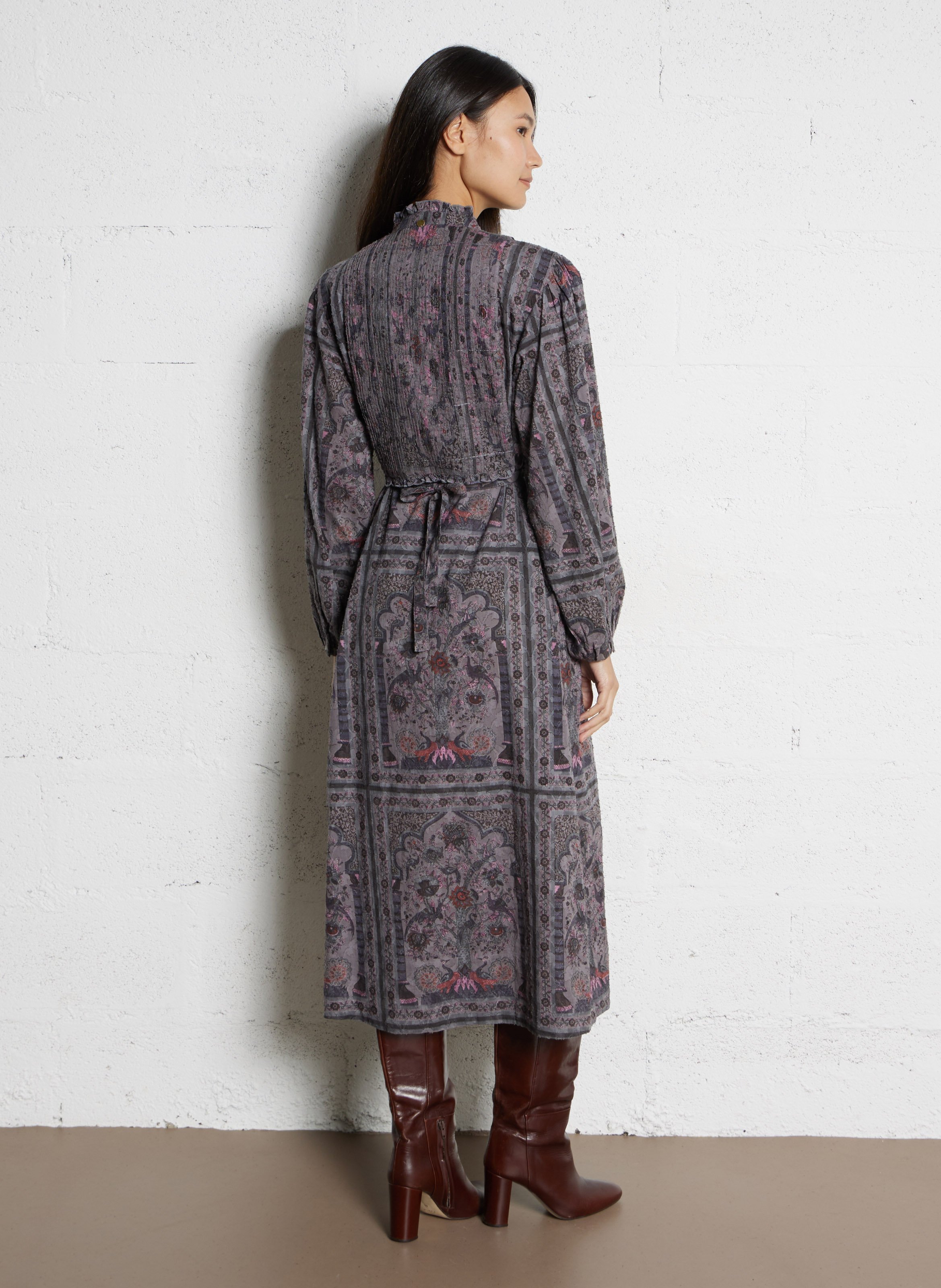 Langes Baumwollkleid mit Rundhalsausschnitt mit Print ANTIK BATIK Grau