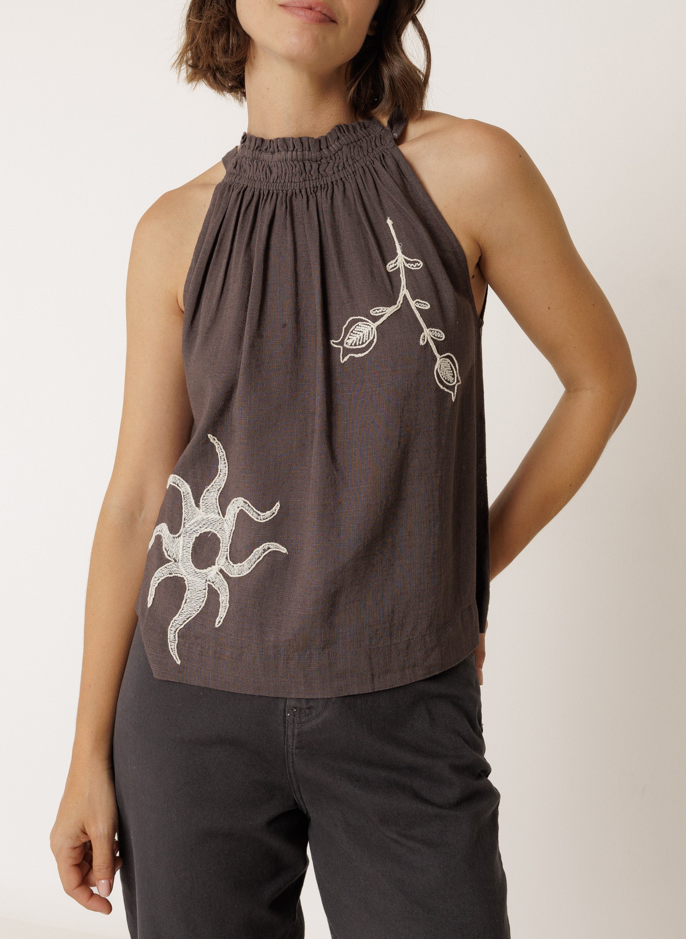 Halter-Top INDI & COLD Grau