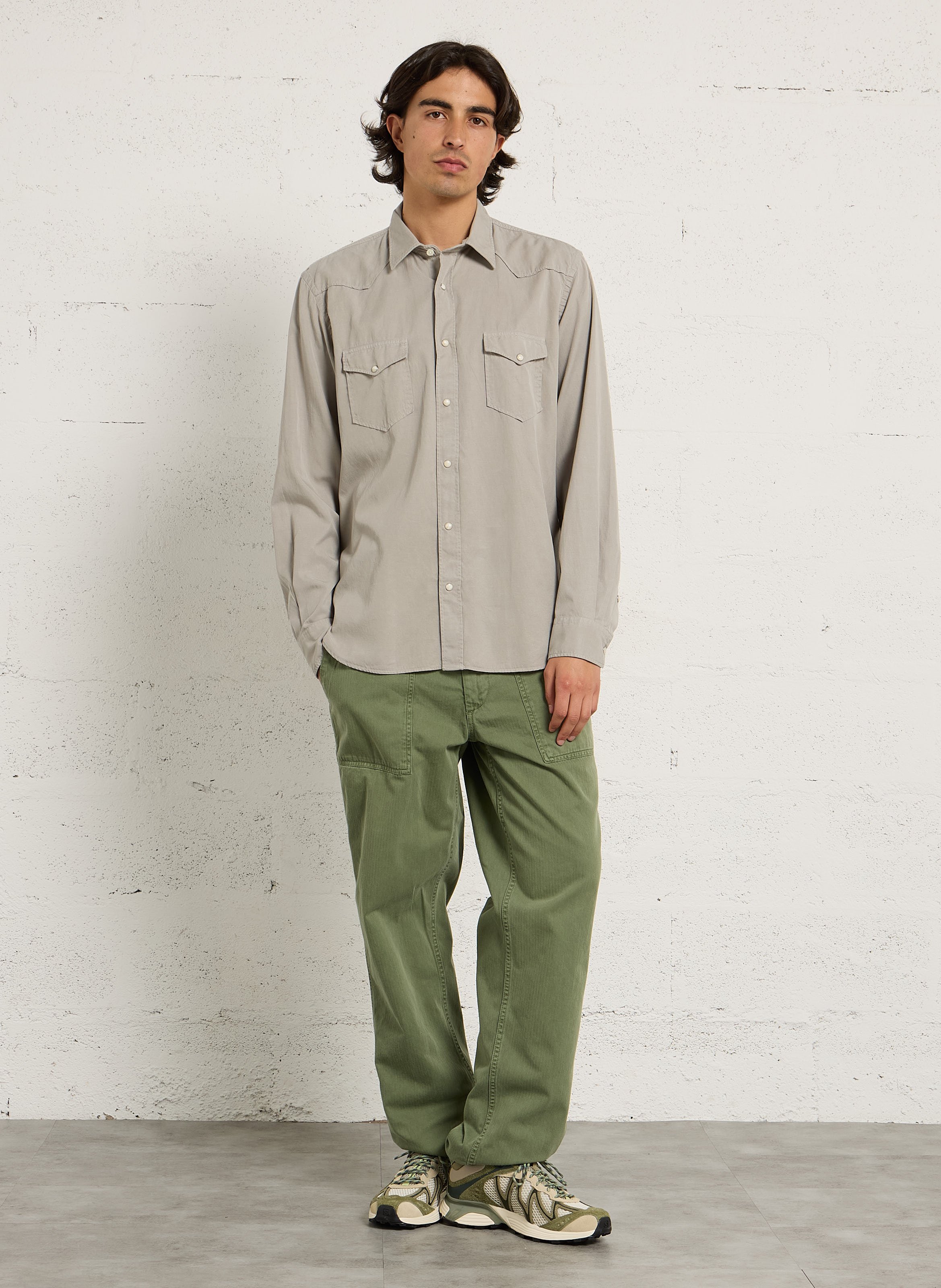 Gerade geschnittene Baumwollhose HARTFORD Khaki