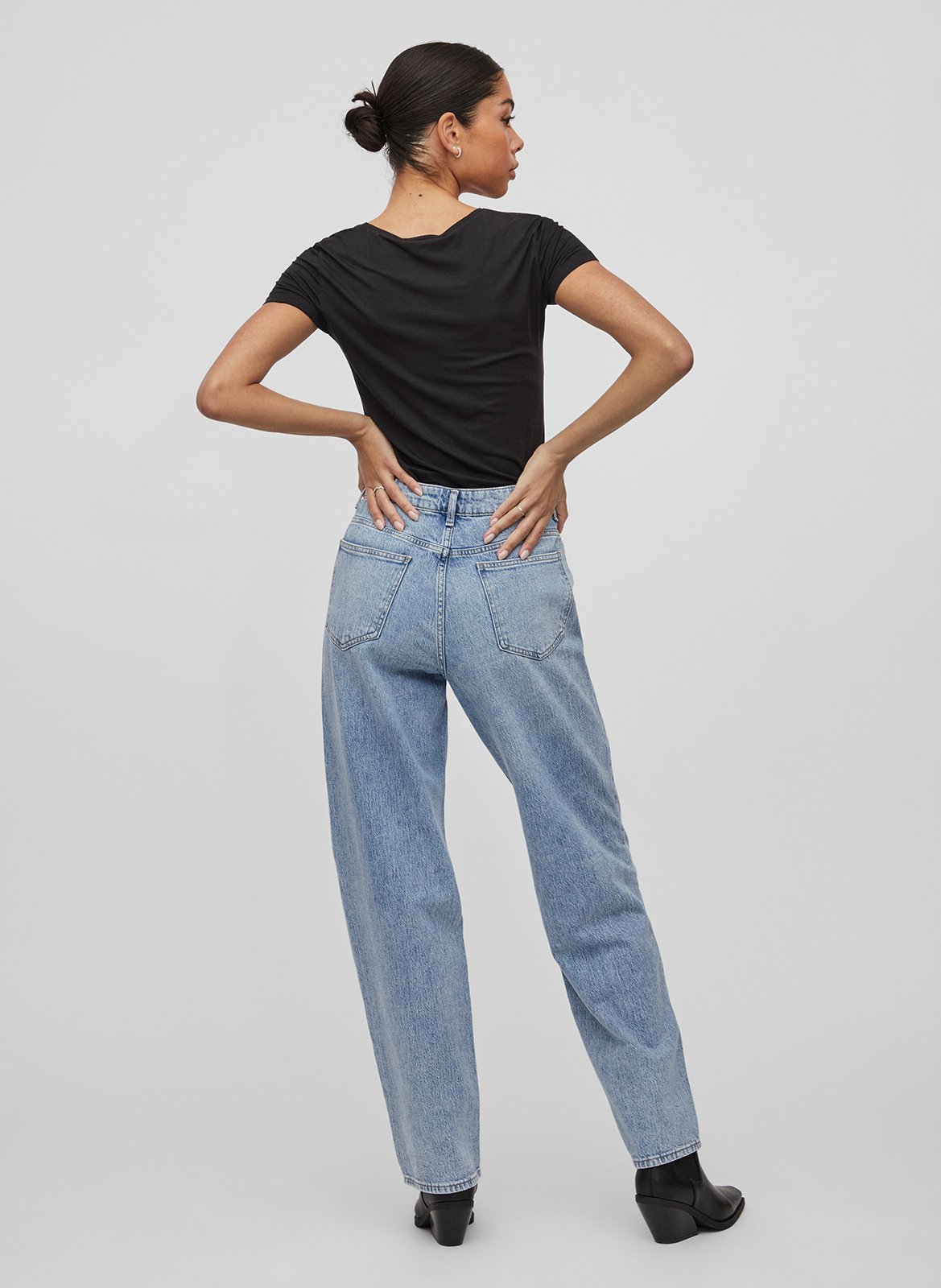 Straight Cut Jeans VILA Blau